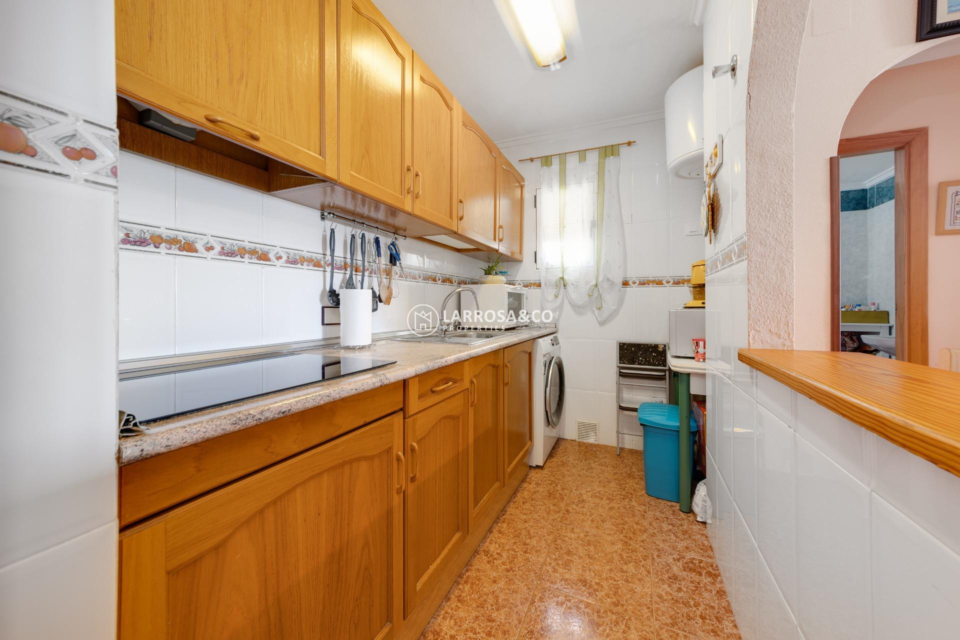 Resale - Apartment - Torrevieja - Centro