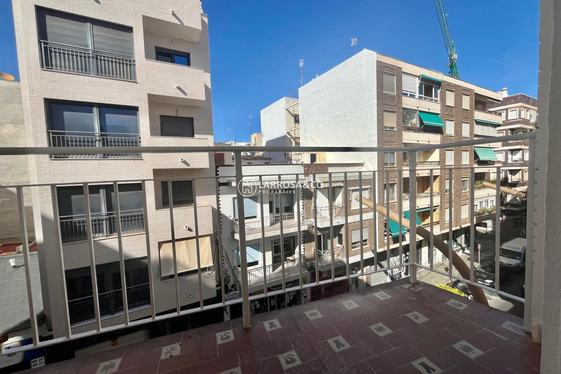 Resale - Apartment - Torrevieja - Centro