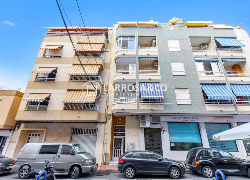 Resale - Apartment - Torrevieja - Centro