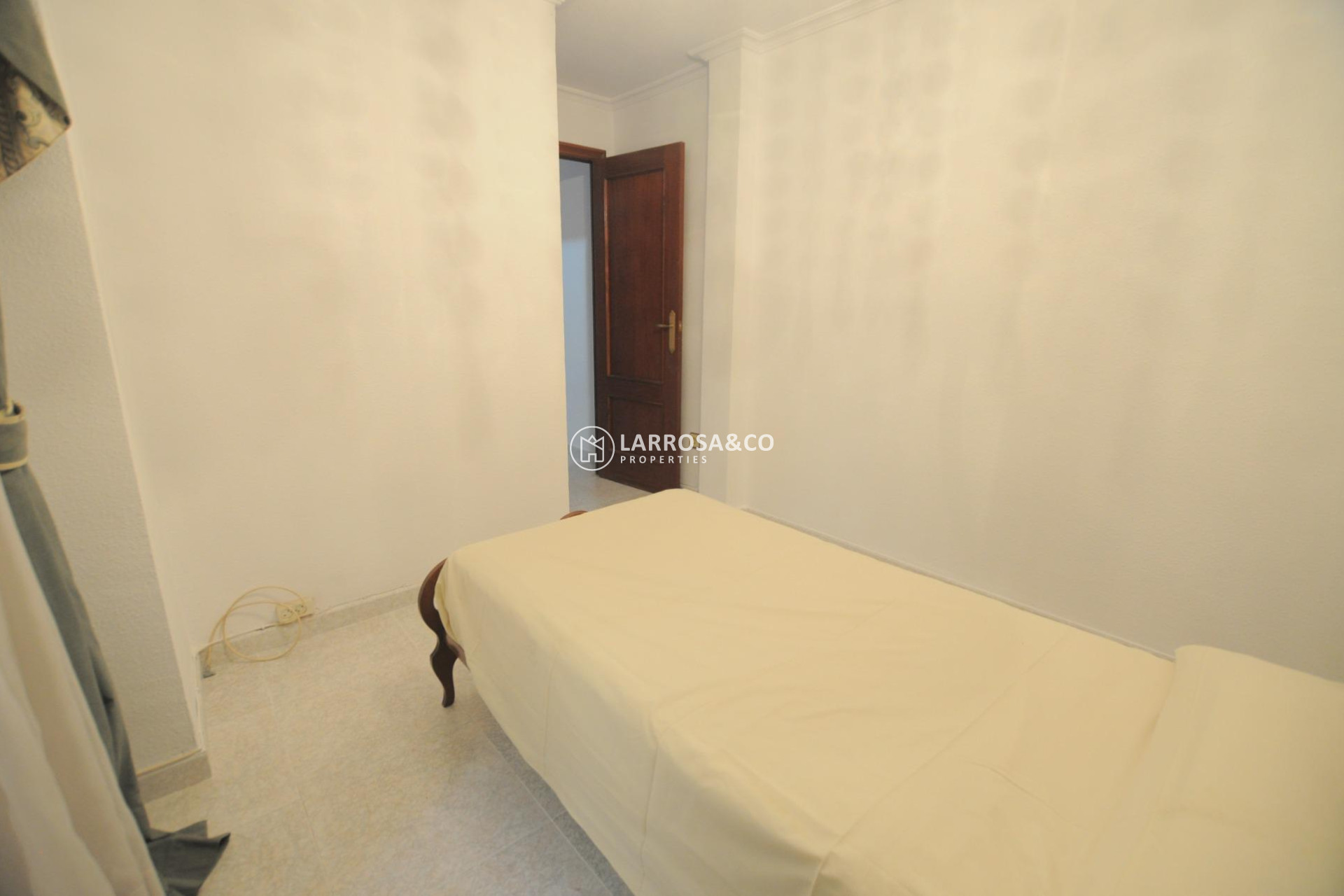 Resale - Apartment - Torrevieja - Centro