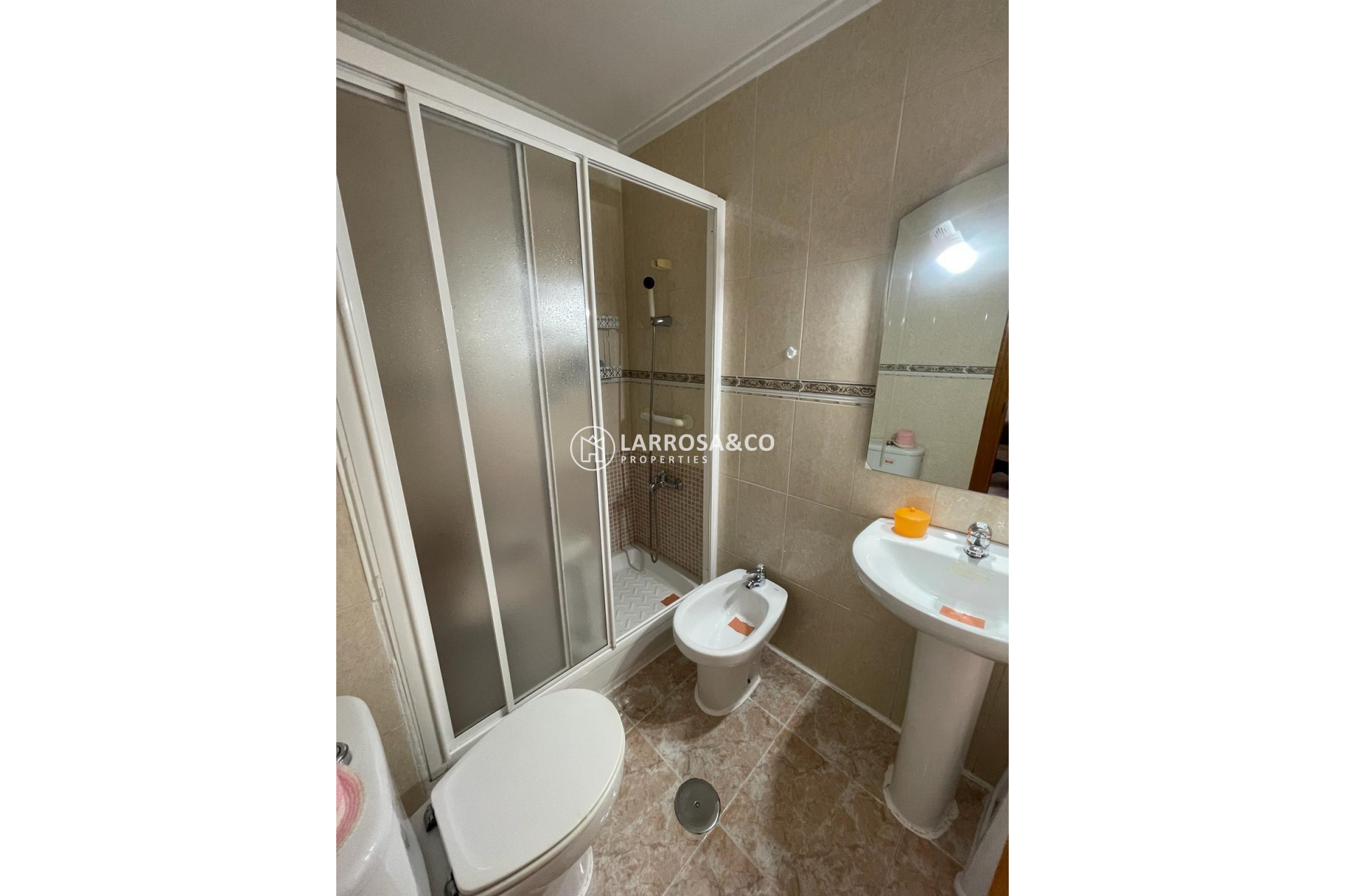 Resale - Apartment - Torrevieja - Centro