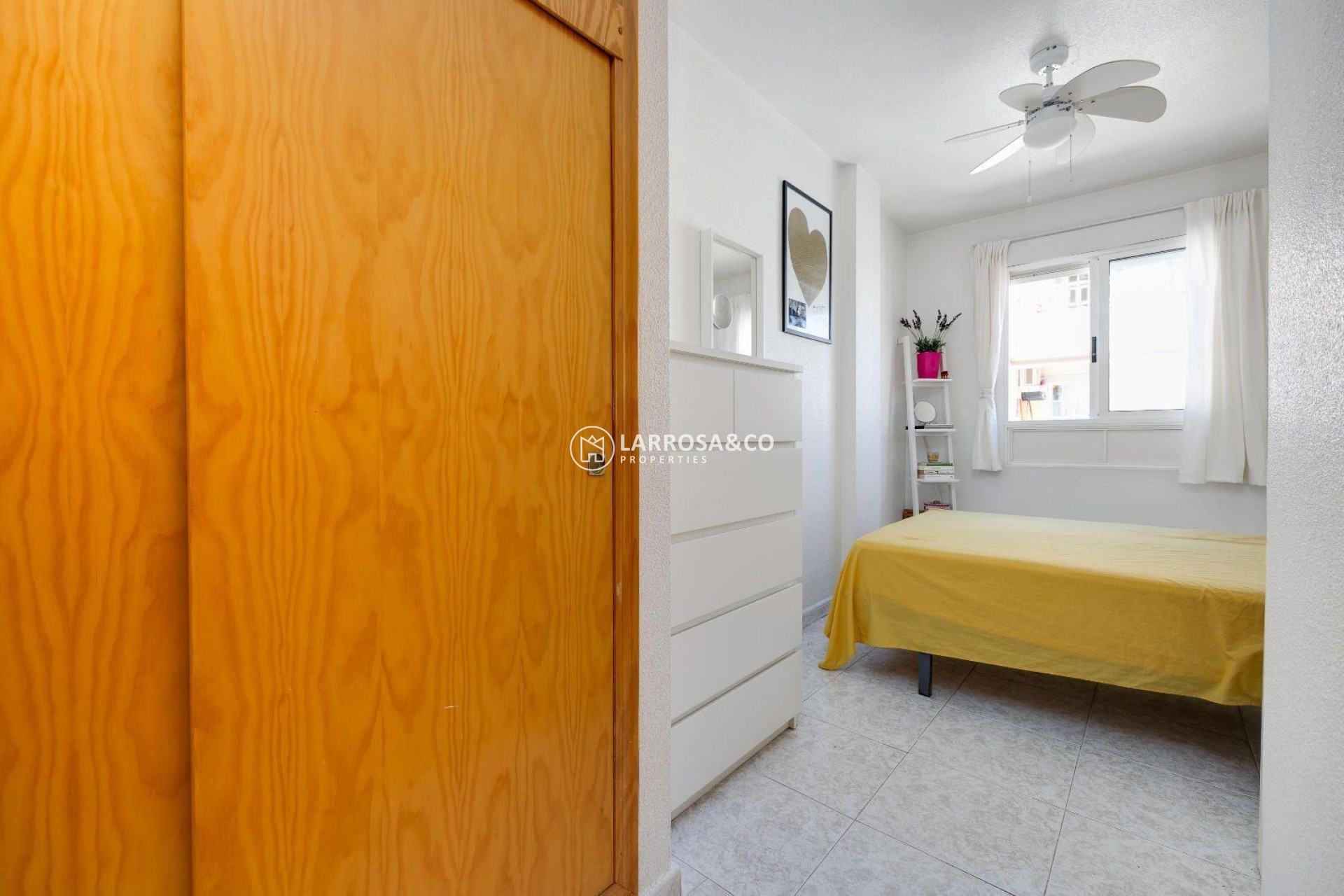 Resale - Apartment - Torrevieja - Centro