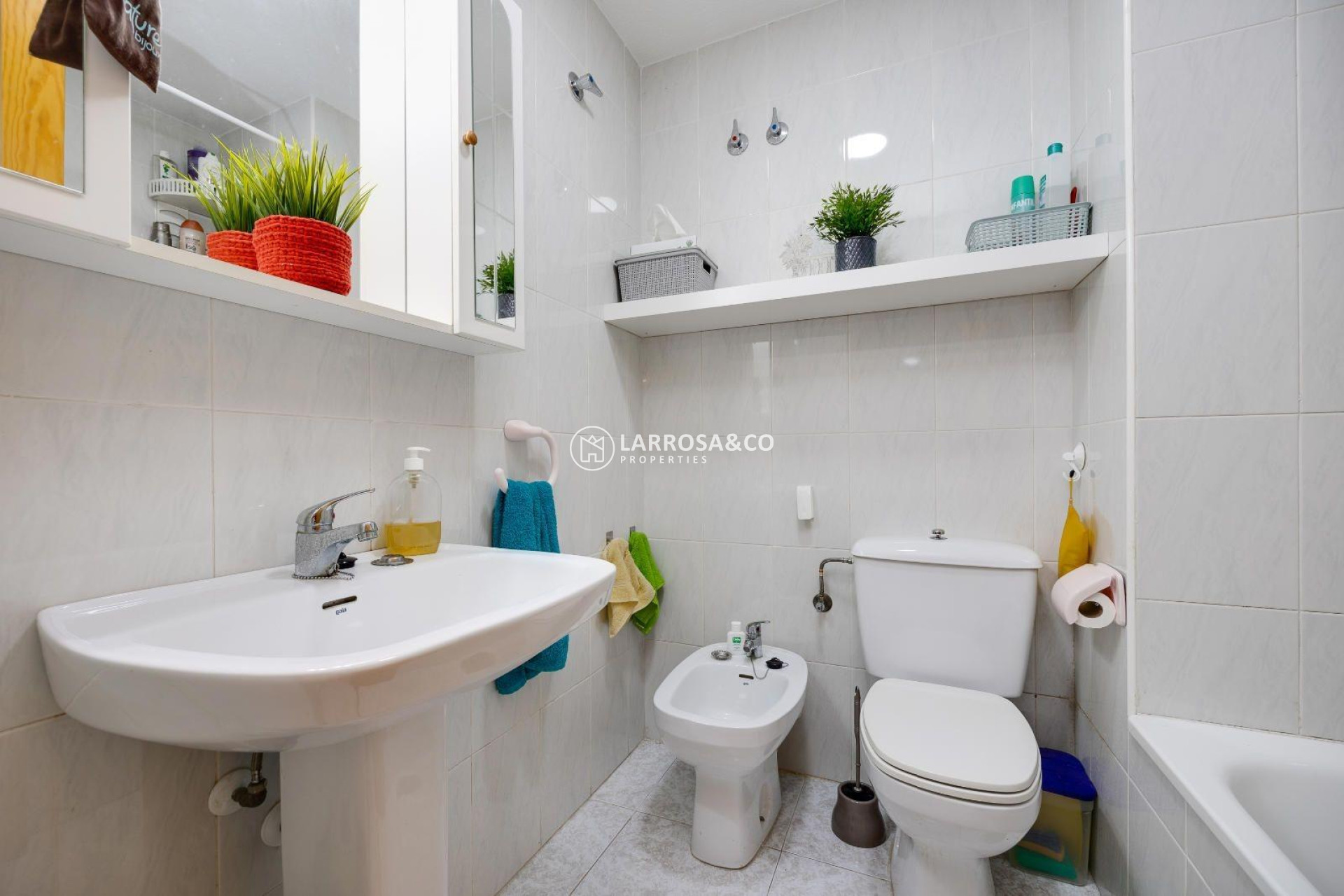 Resale - Apartment - Torrevieja - Centro