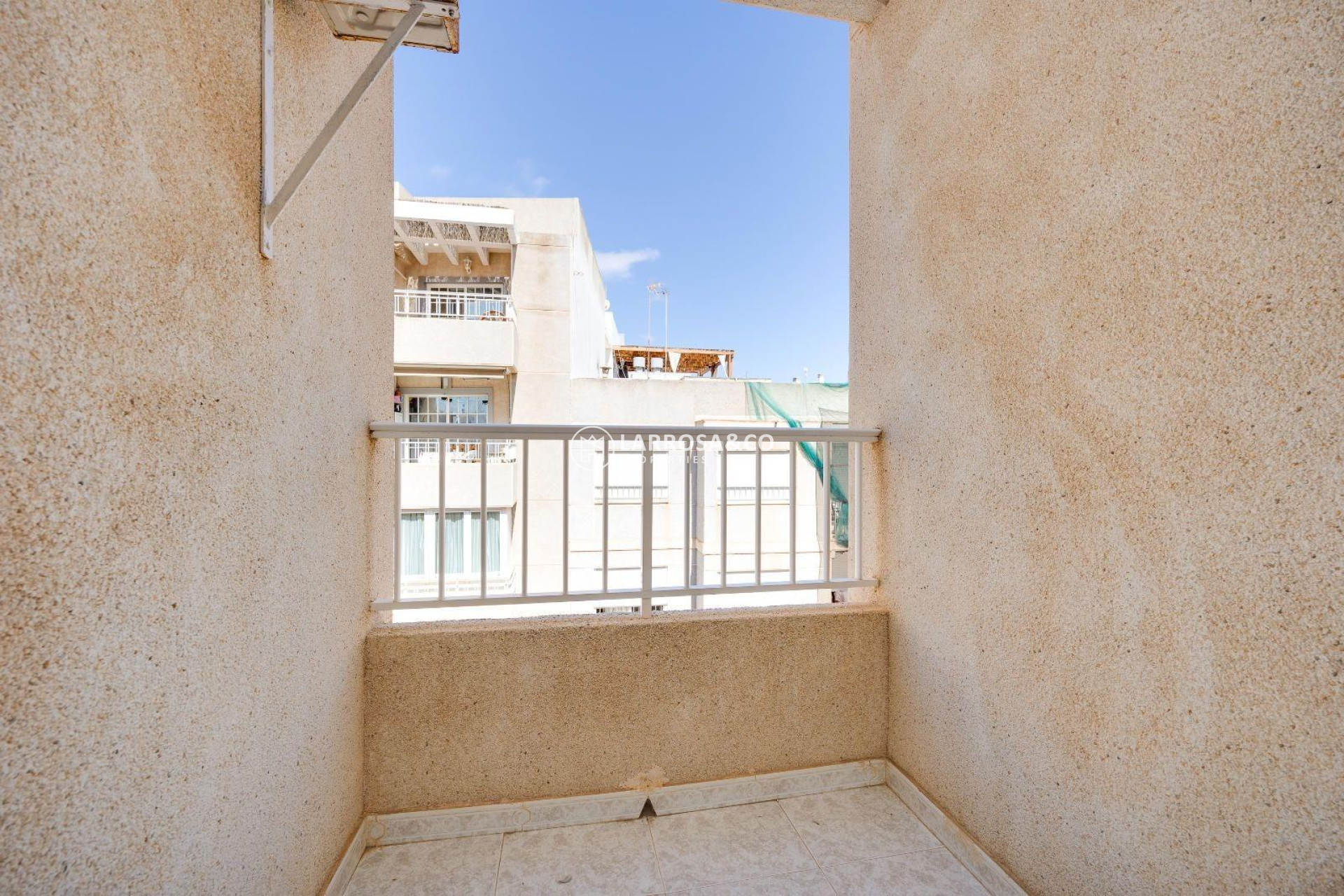 Resale - Apartment - Torrevieja - Centro