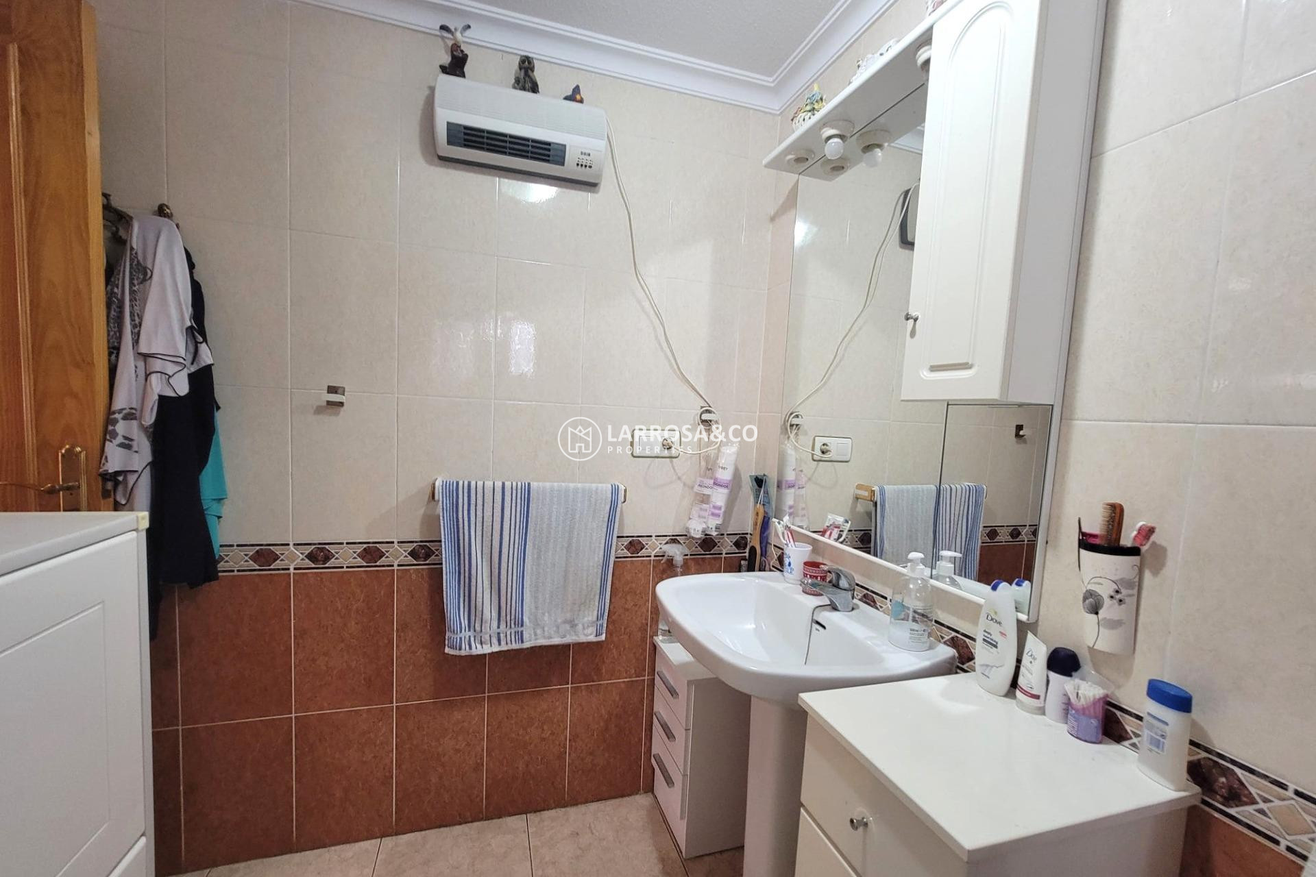 Resale - Apartment - Torrevieja - Centro