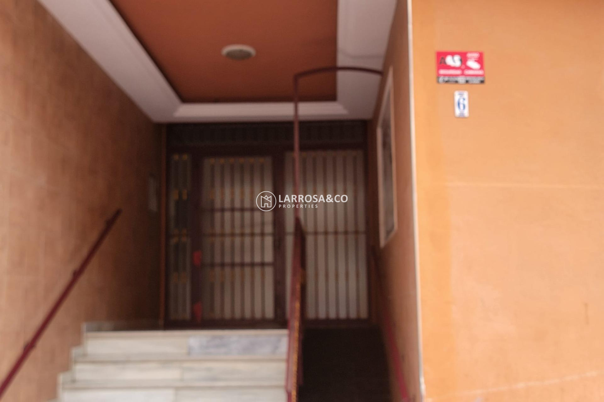 Resale - Apartment - Torrevieja - Centro