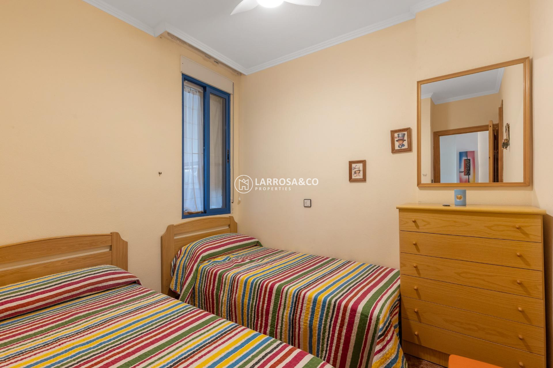 Resale - Apartment - Torrevieja - Centro