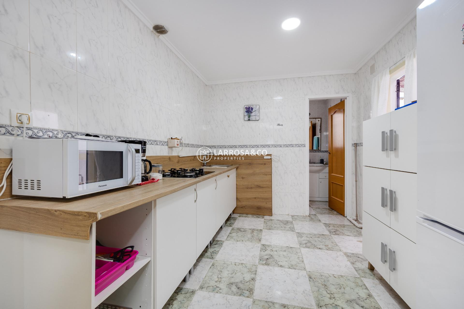 Resale - Apartment - Torrevieja - Centro