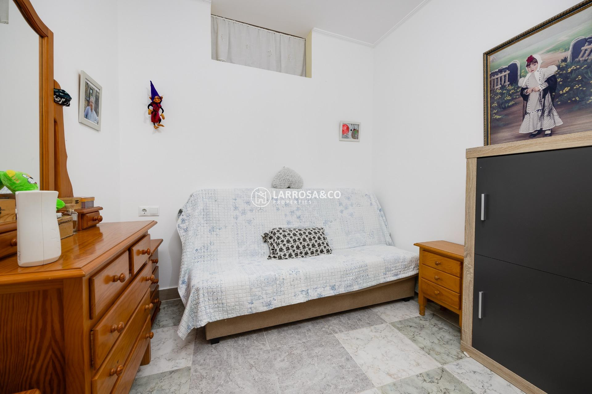 Resale - Apartment - Torrevieja - Centro