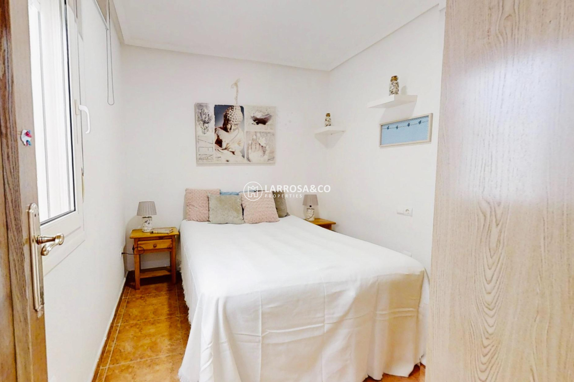 Resale - Apartment - Torrevieja - Centro