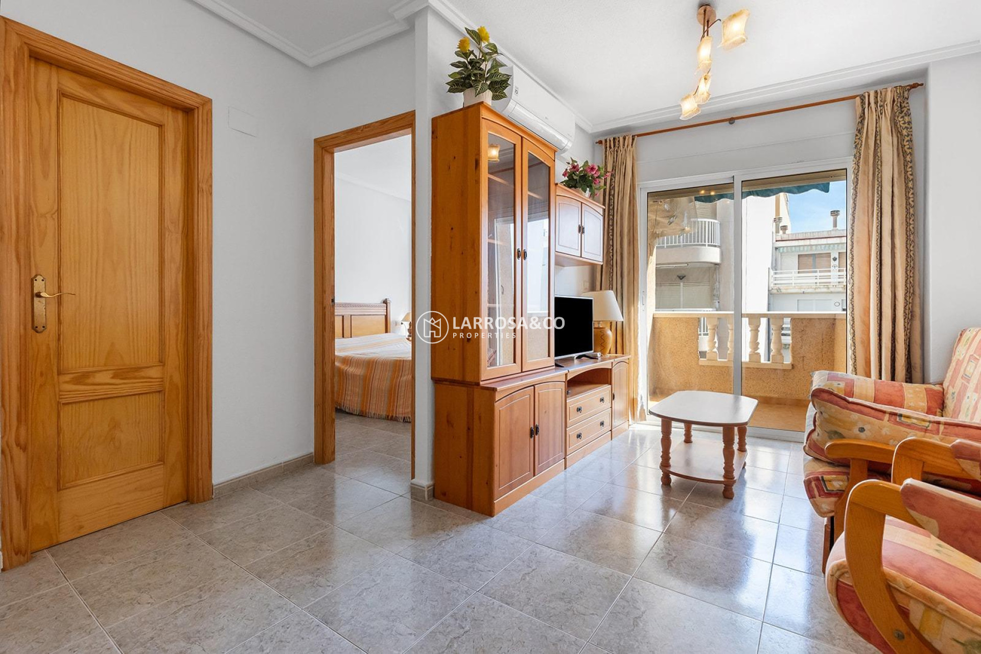 Resale - Apartment - Torrevieja - Centro