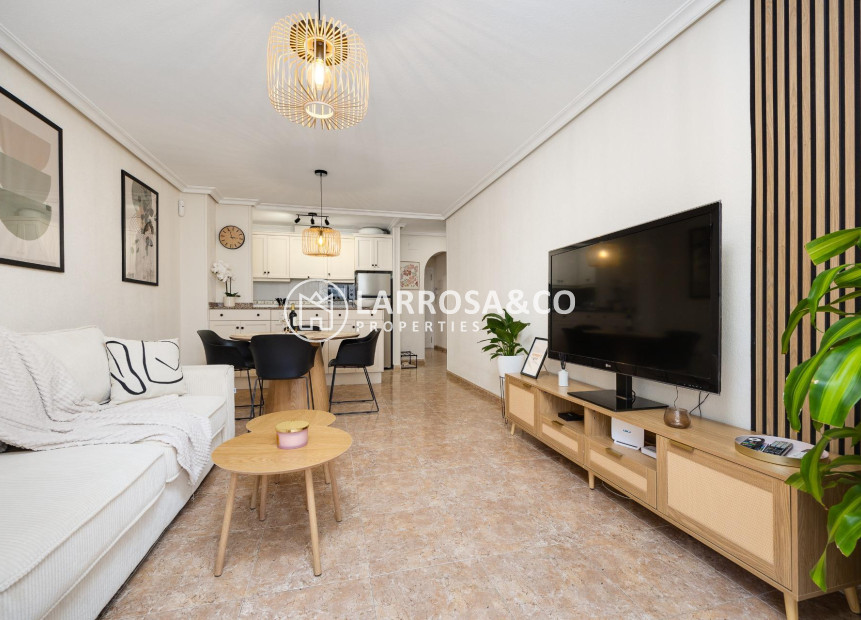 Resale - Apartment - Torrevieja - Centro