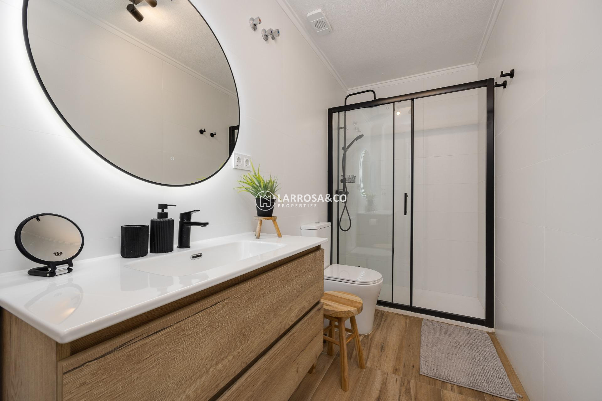 Resale - Apartment - Torrevieja - Centro