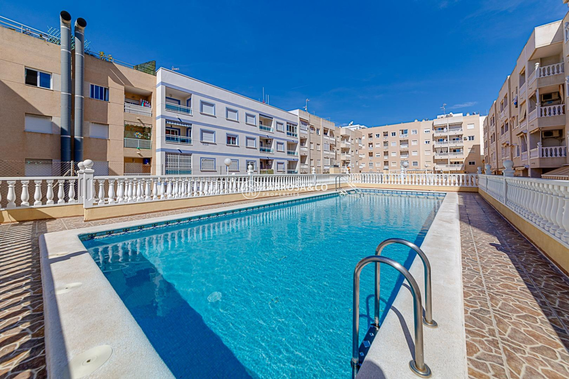 Resale - Apartment - Torrevieja - Centro