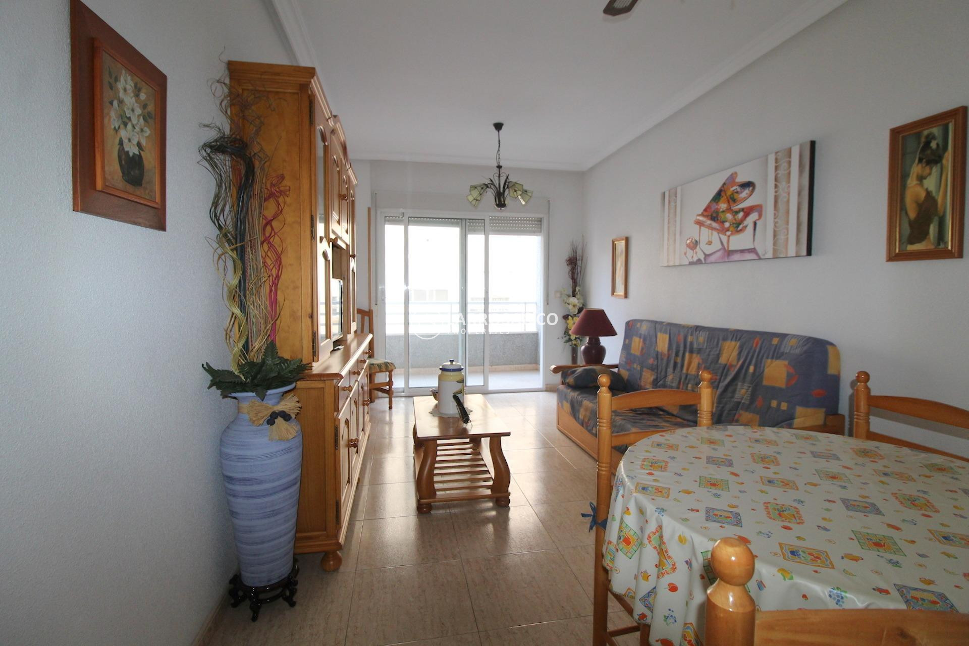 Resale - Apartment - Torrevieja - Centro