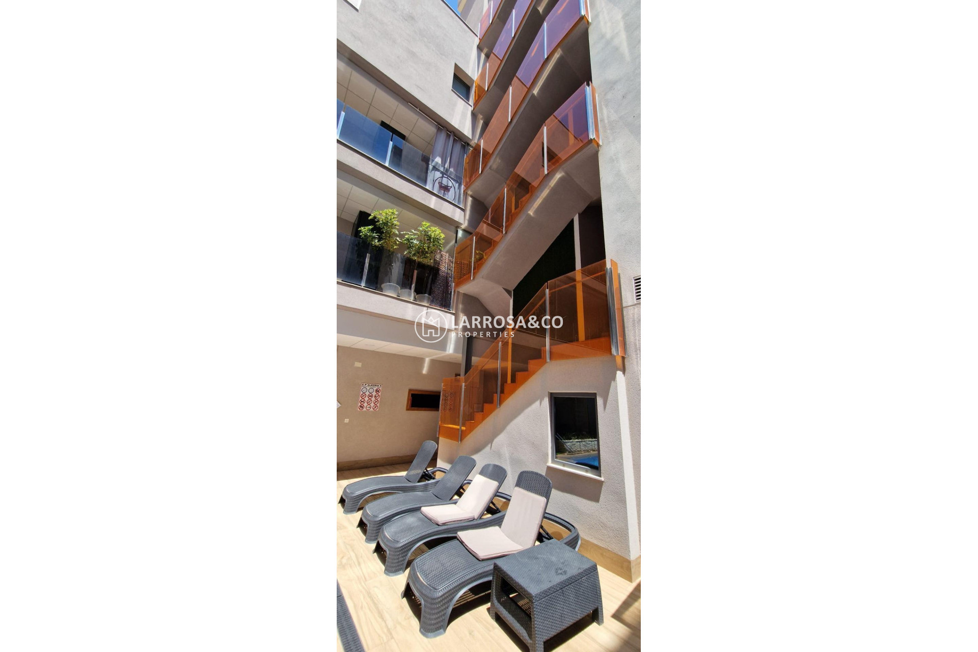 Resale - Apartment - Torrevieja - Centro