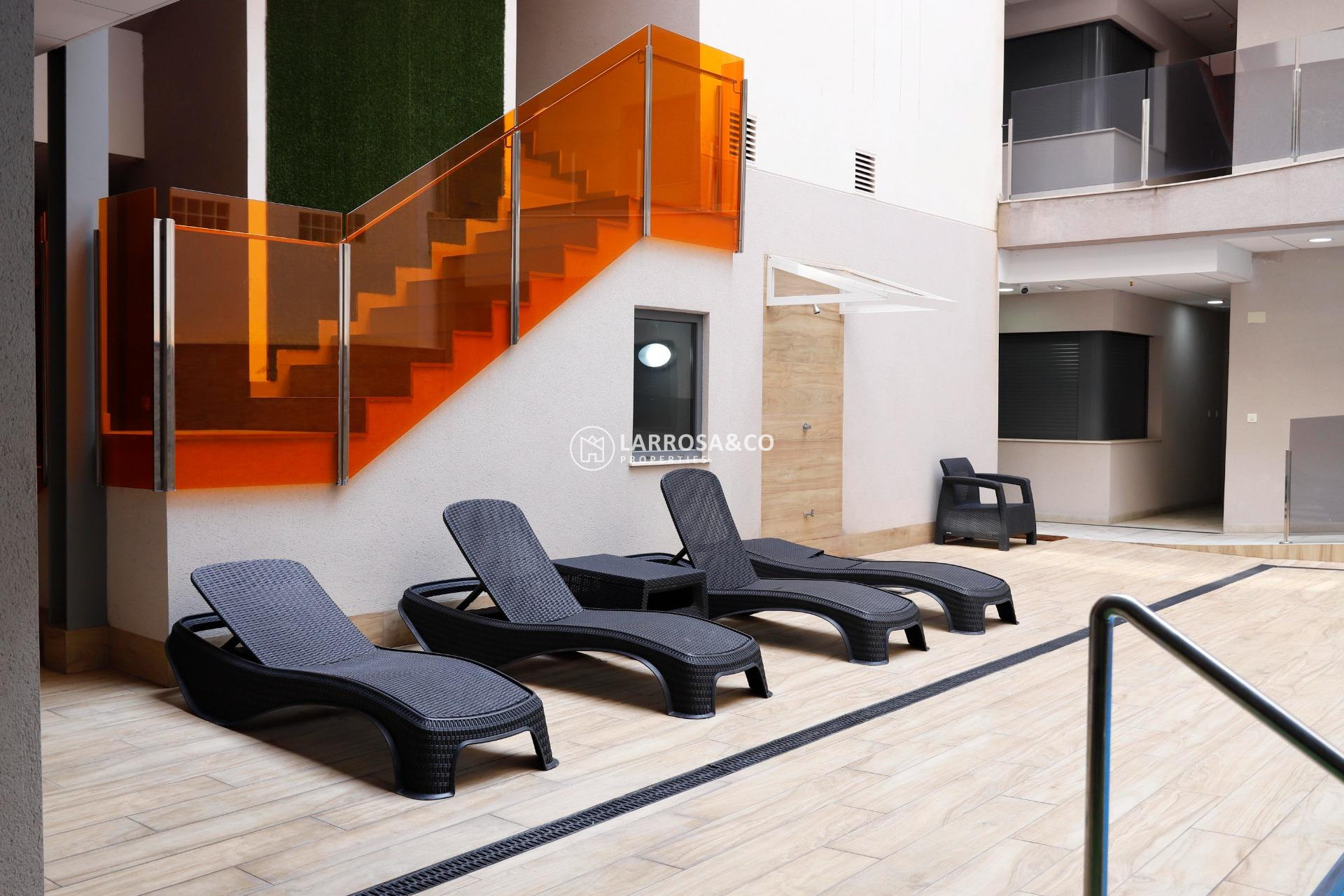 Resale - Apartment - Torrevieja - Centro