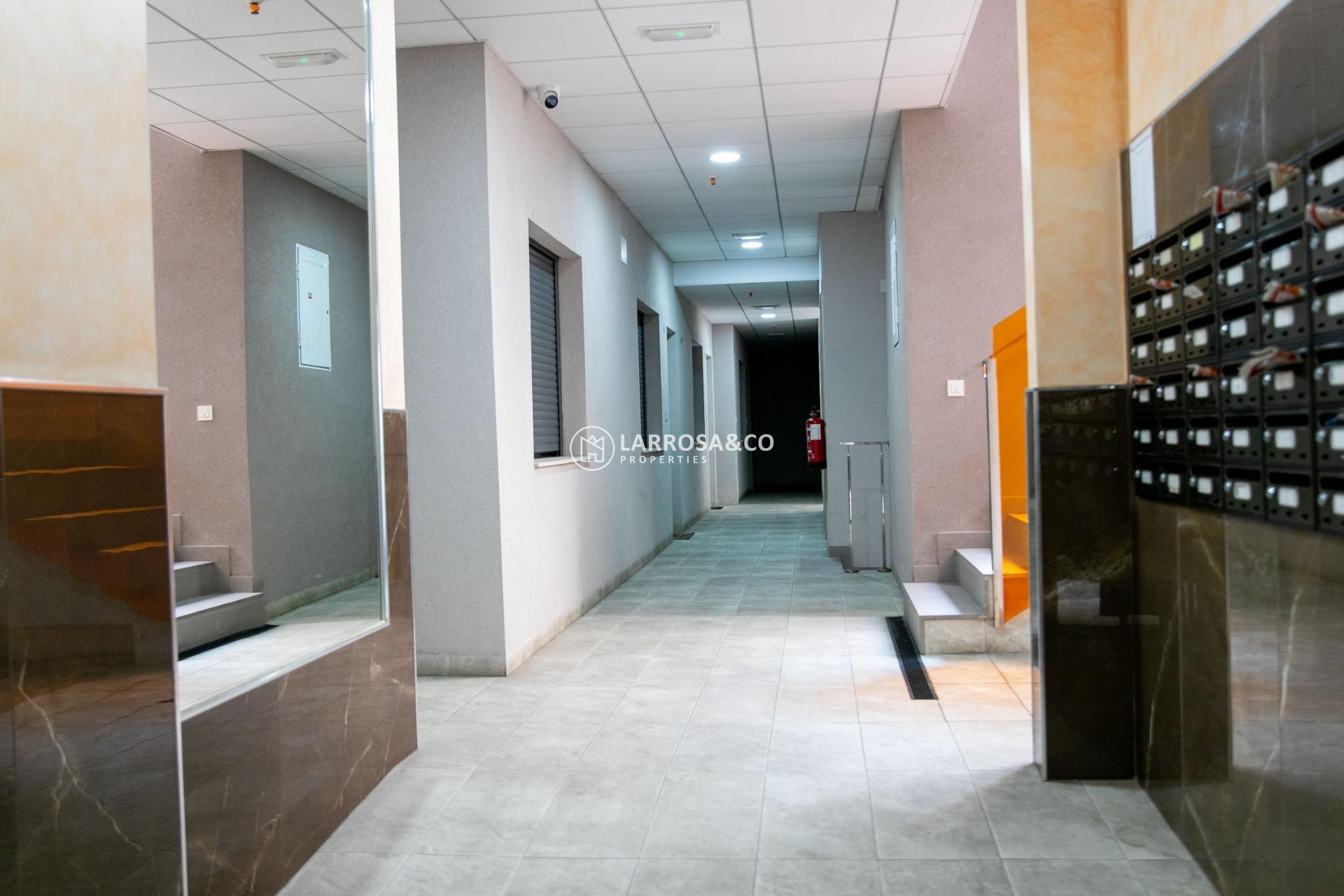 Resale - Apartment - Torrevieja - Centro