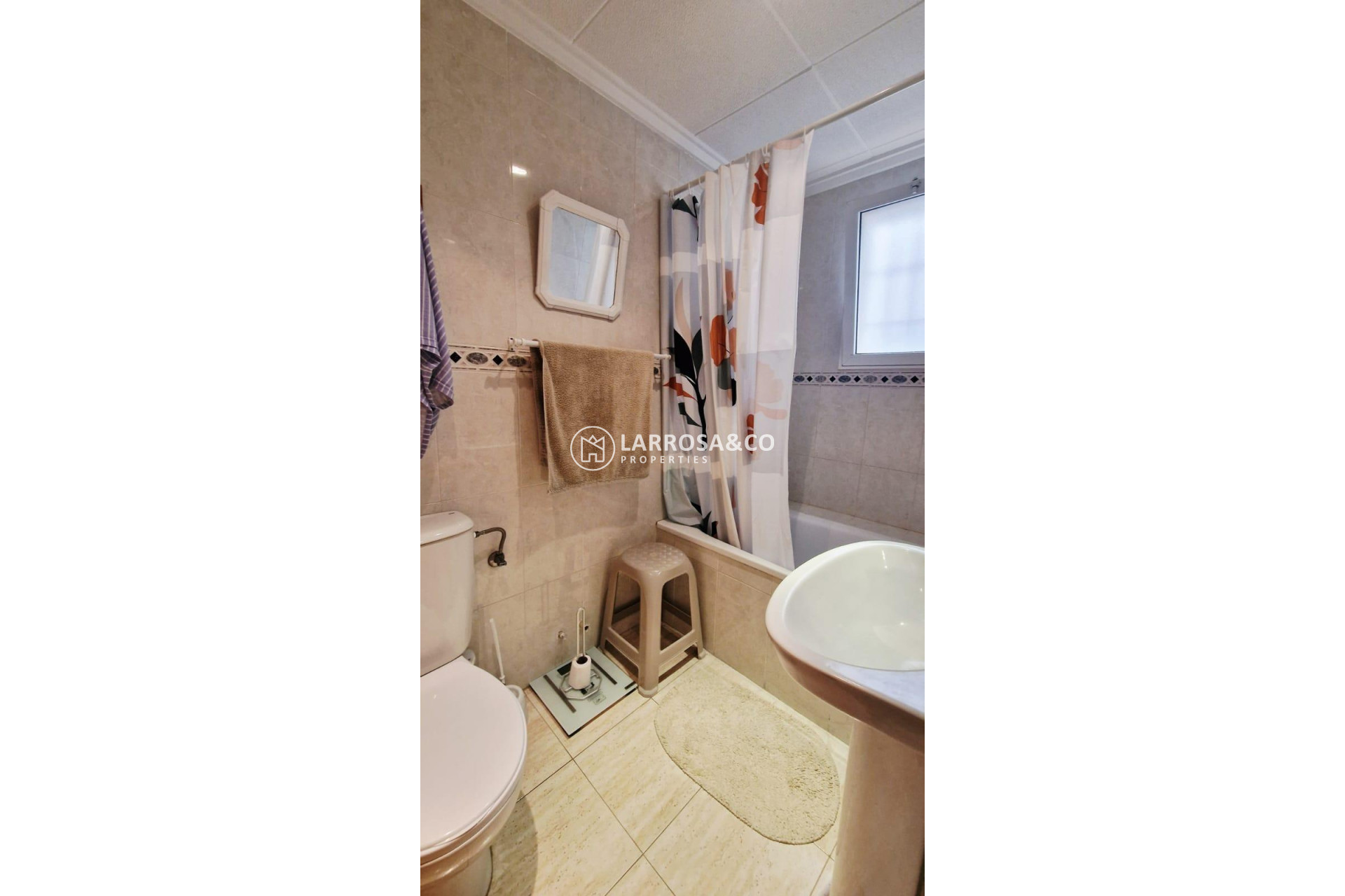 Resale - Apartment - Torrevieja - Centro