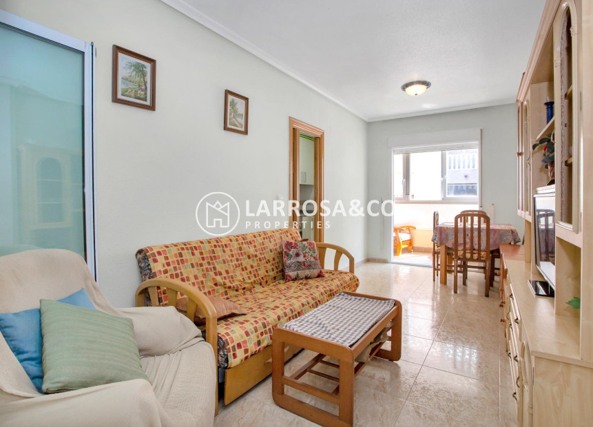 Resale - Apartment - Torrevieja - Centro