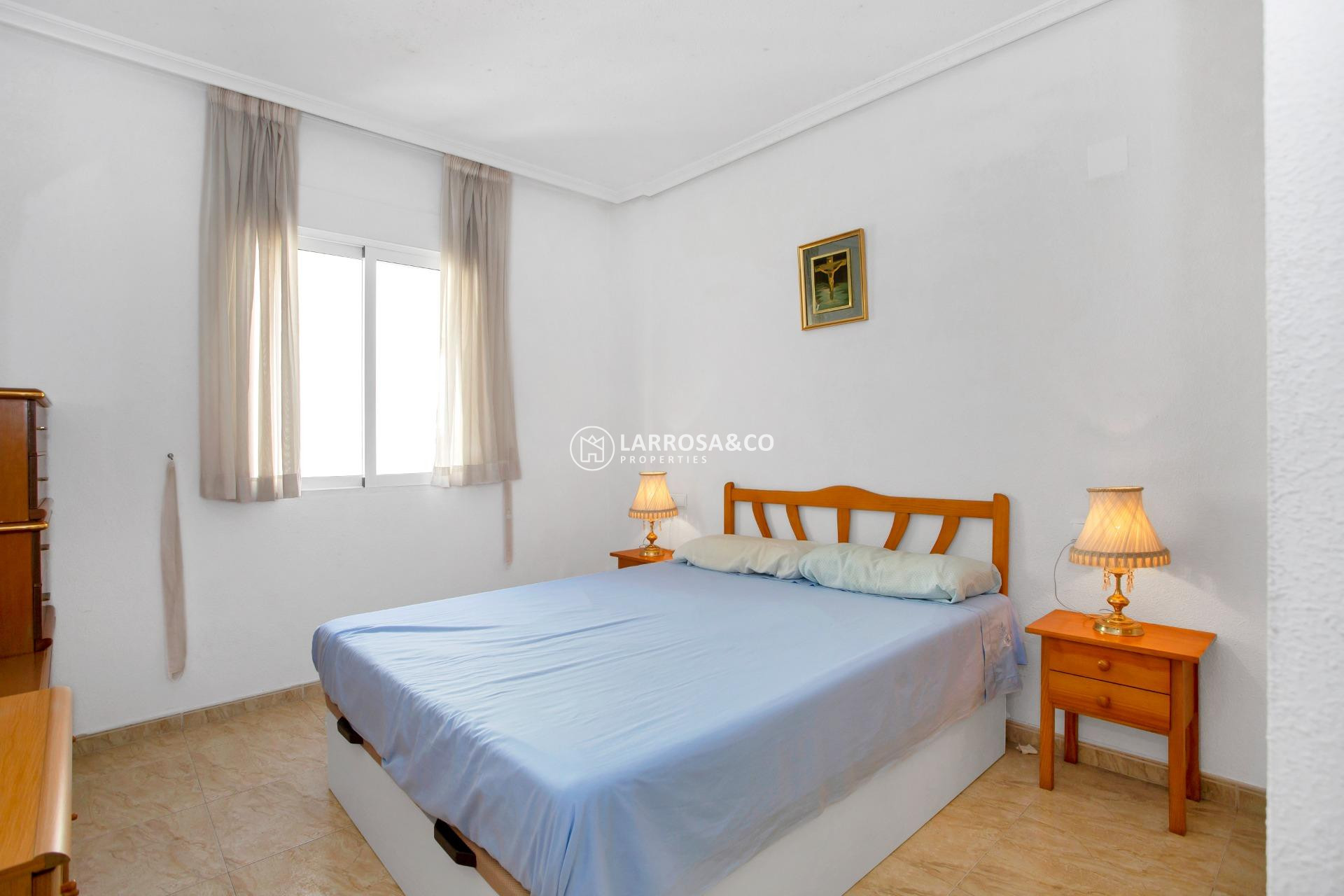 Resale - Apartment - Torrevieja - Centro