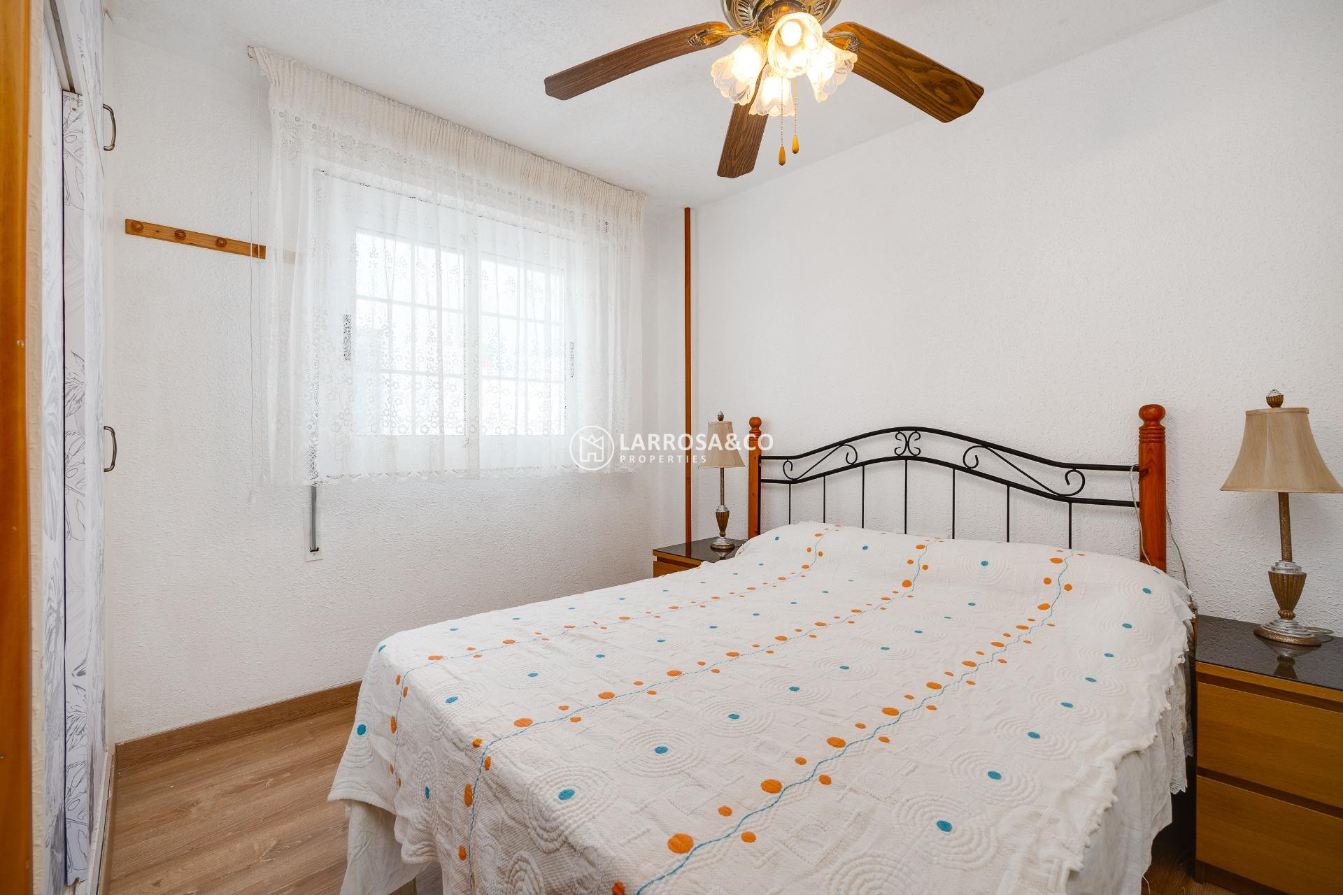 Resale - Apartment - Torrevieja - Centro