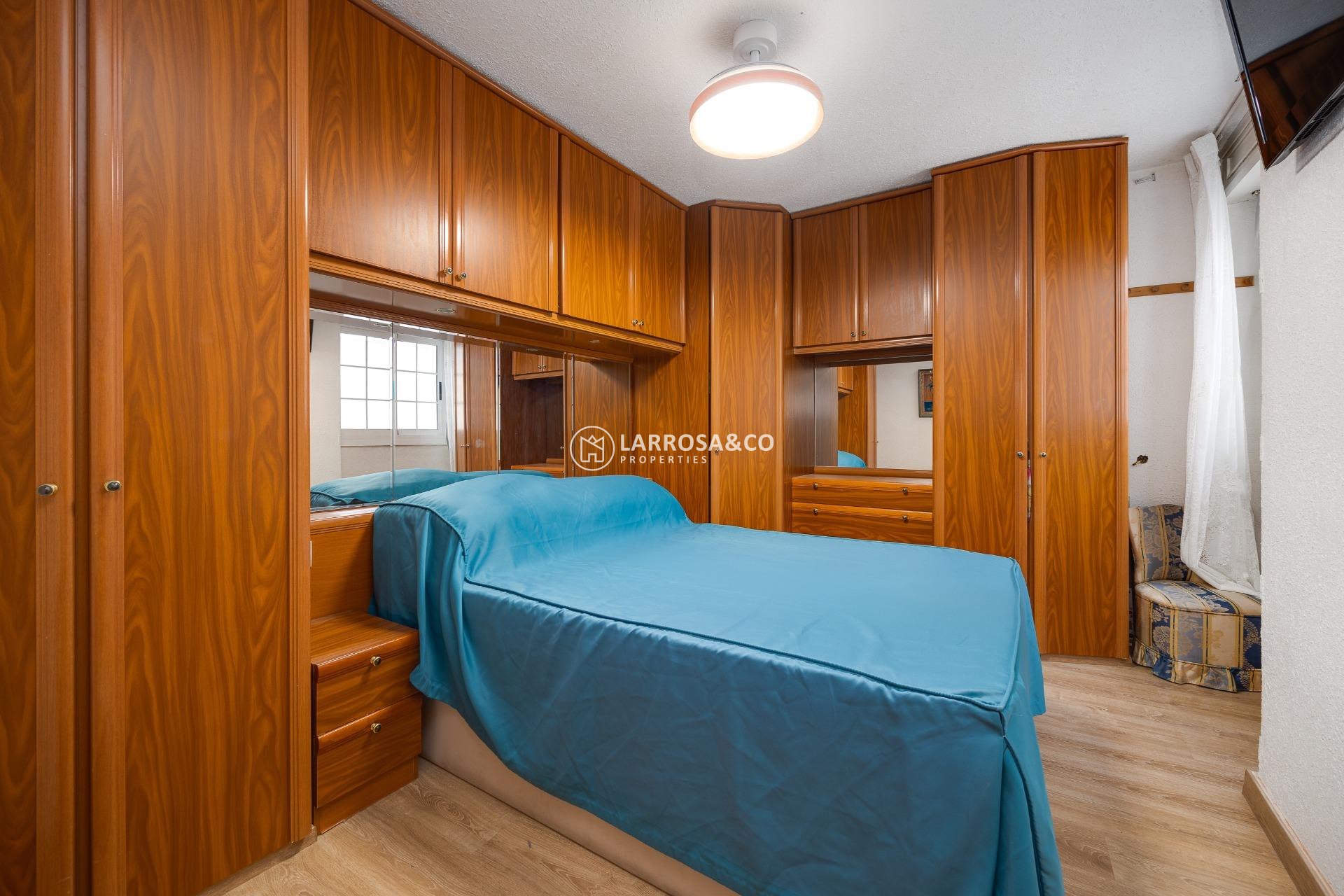 Resale - Apartment - Torrevieja - Centro