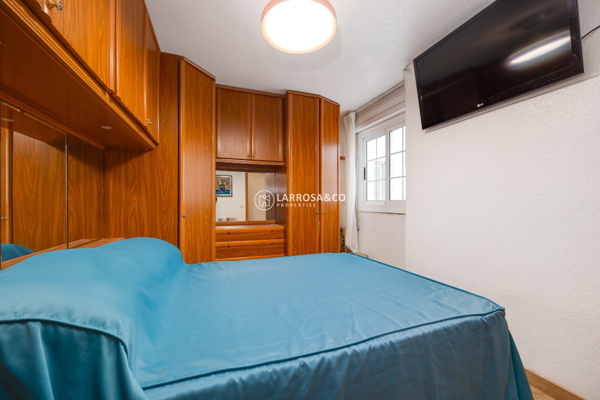 Resale - Apartment - Torrevieja - Centro