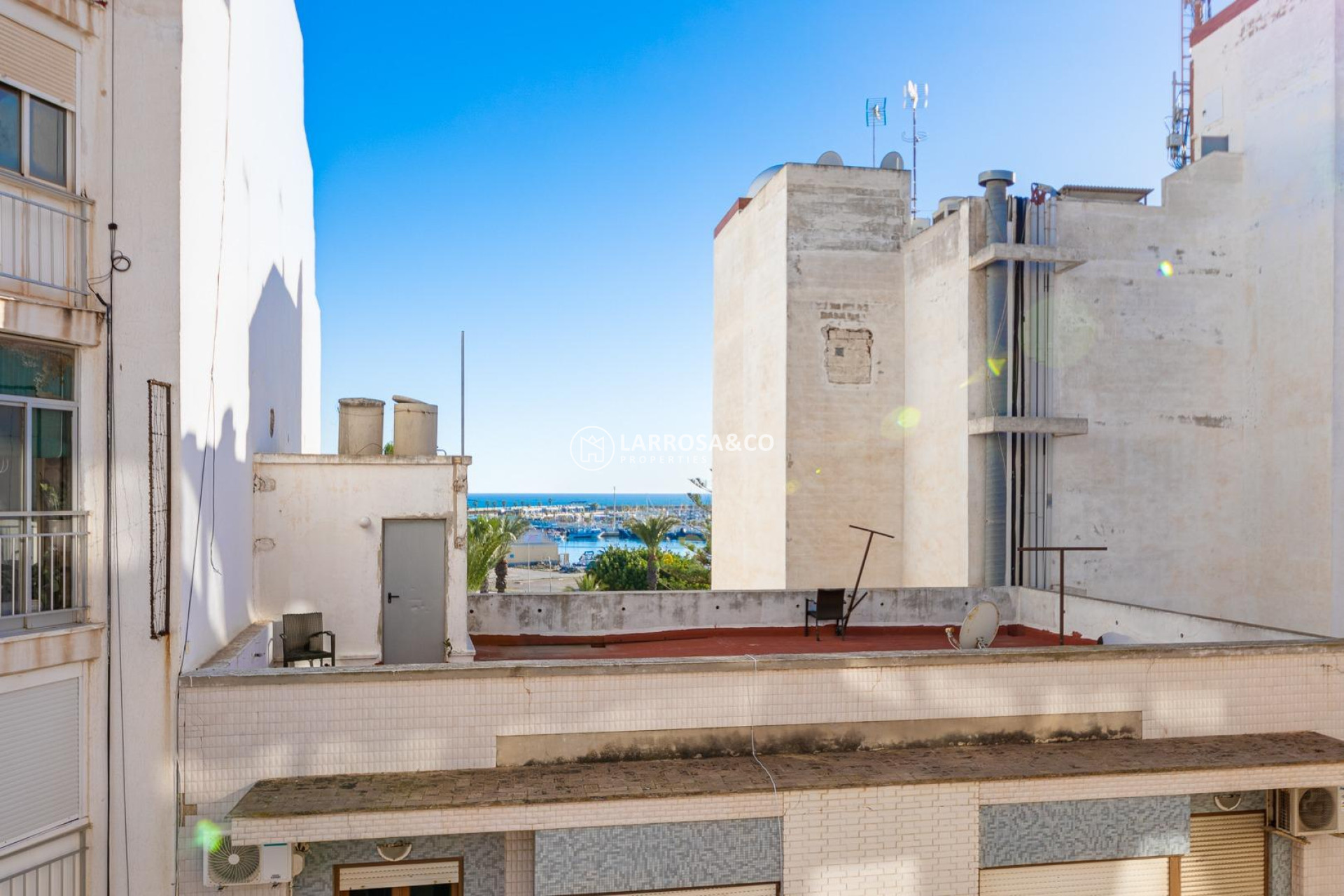 Resale - Apartment - Torrevieja - Centro