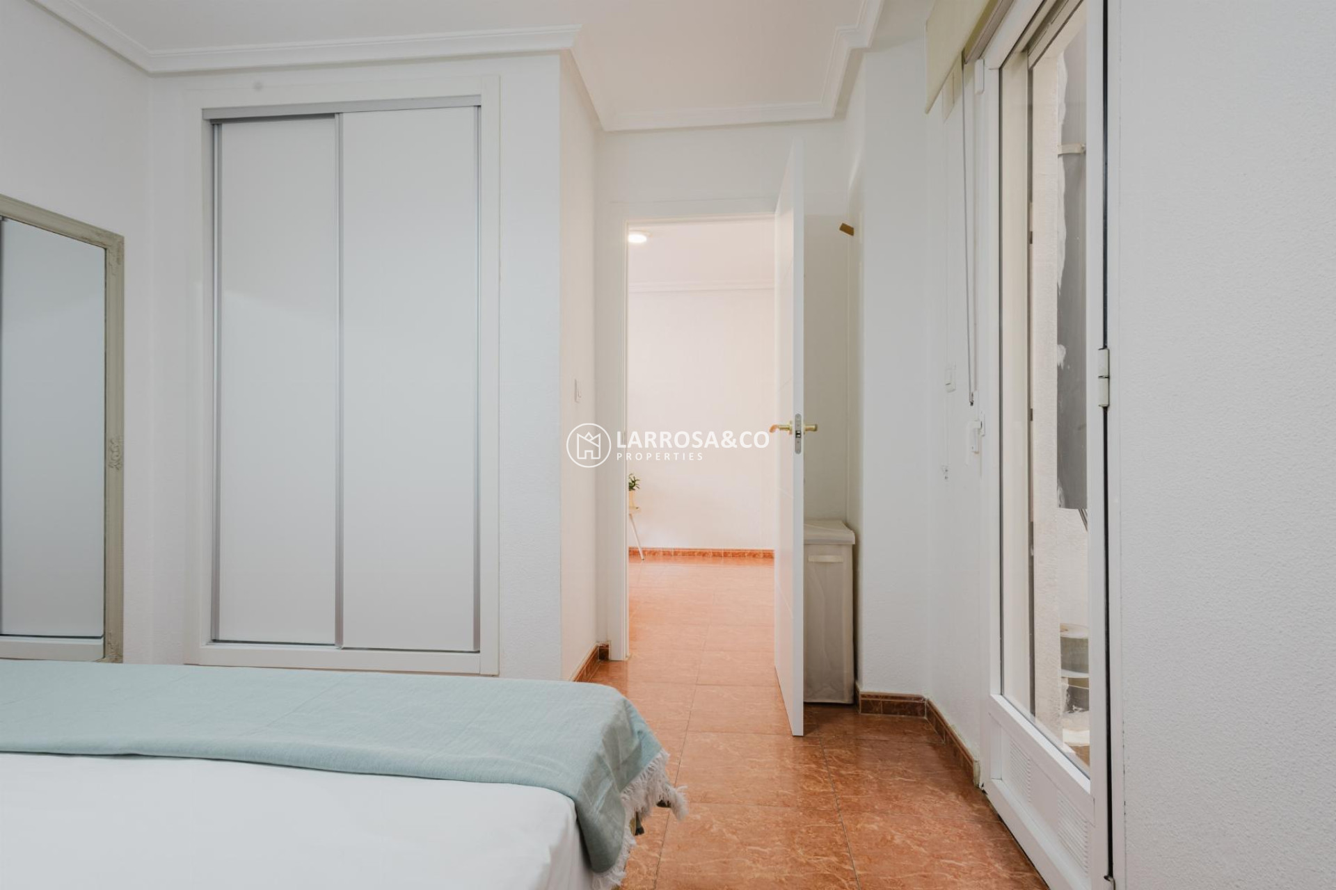 Resale - Apartment - Torrevieja - Centro