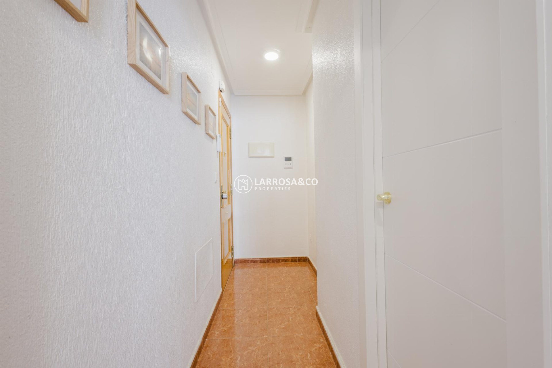 Resale - Apartment - Torrevieja - Centro