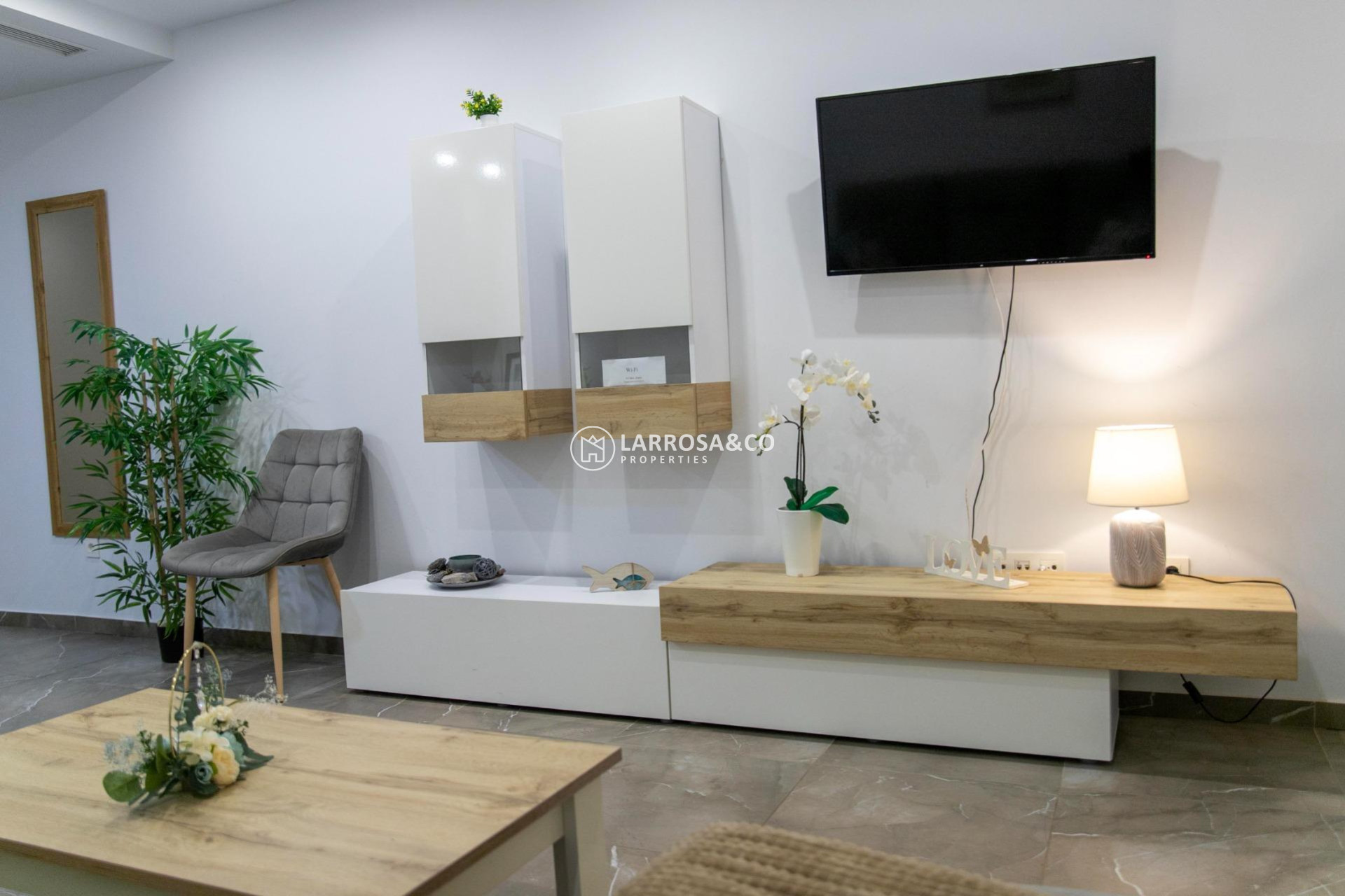 Resale - Apartment - Torrevieja - Centro