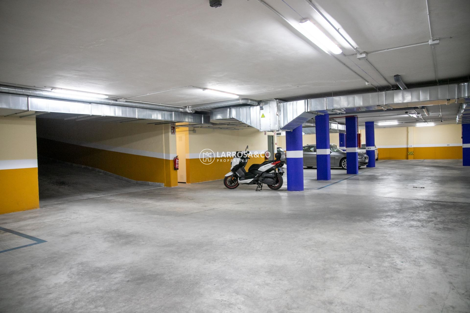 Resale - Apartment - Torrevieja - Centro