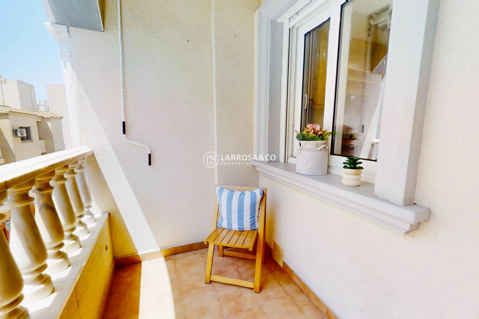 Resale - Apartment - Torrevieja - Centro