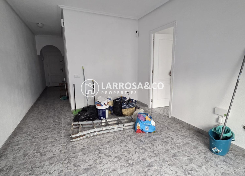 Resale - Apartment - Torrevieja - Centro