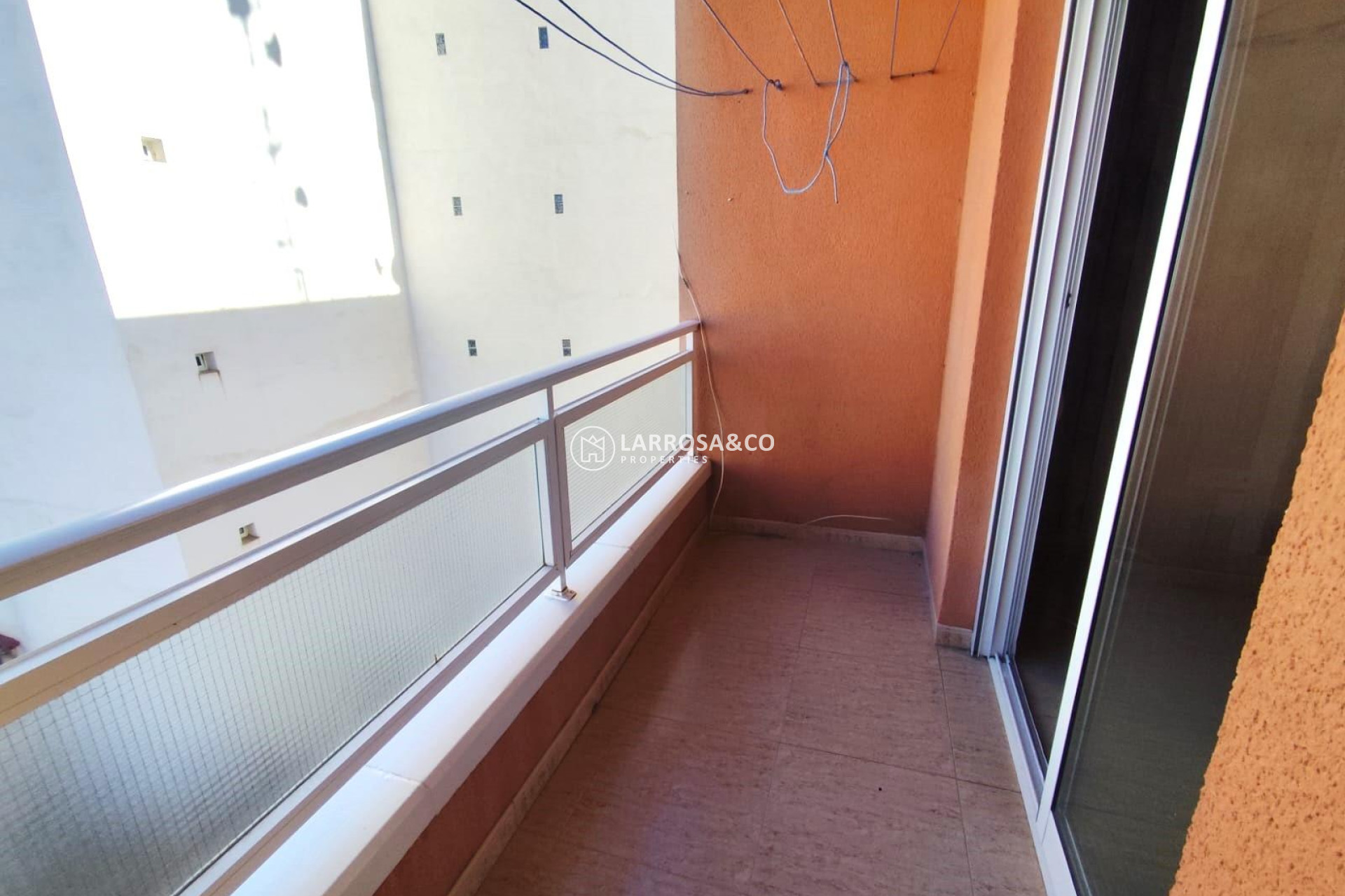 Resale - Apartment - Torrevieja - Centro