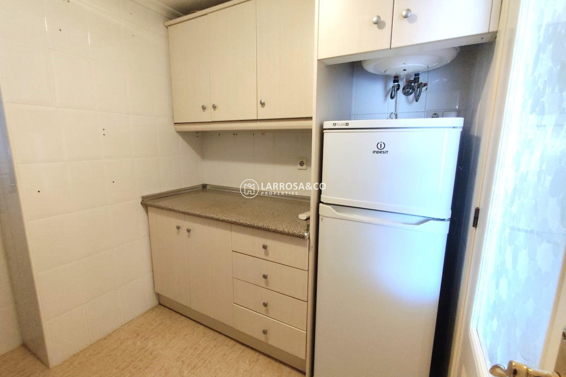 Resale - Apartment - Torrevieja - Centro