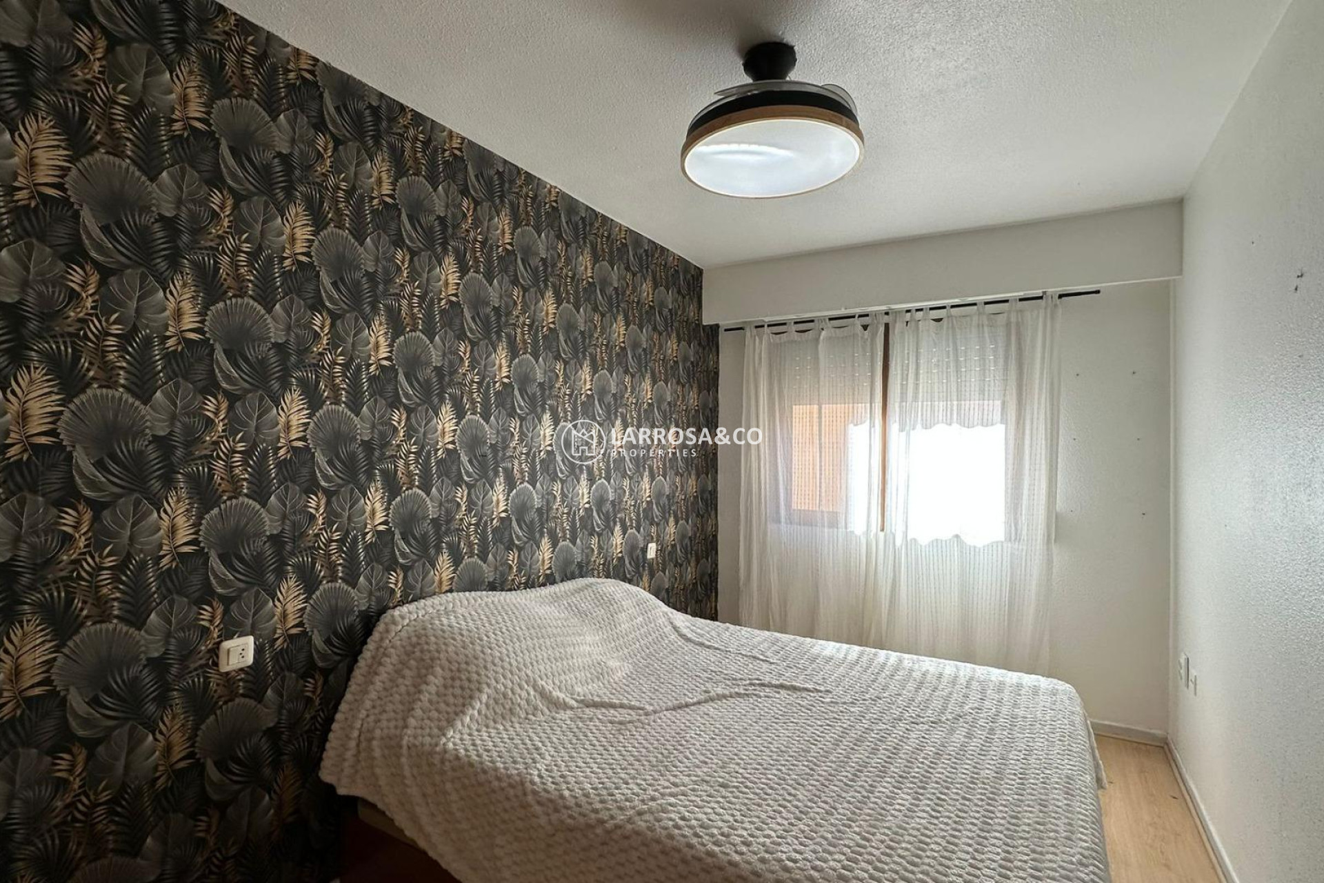 Resale - Apartment - Torrevieja - Centro