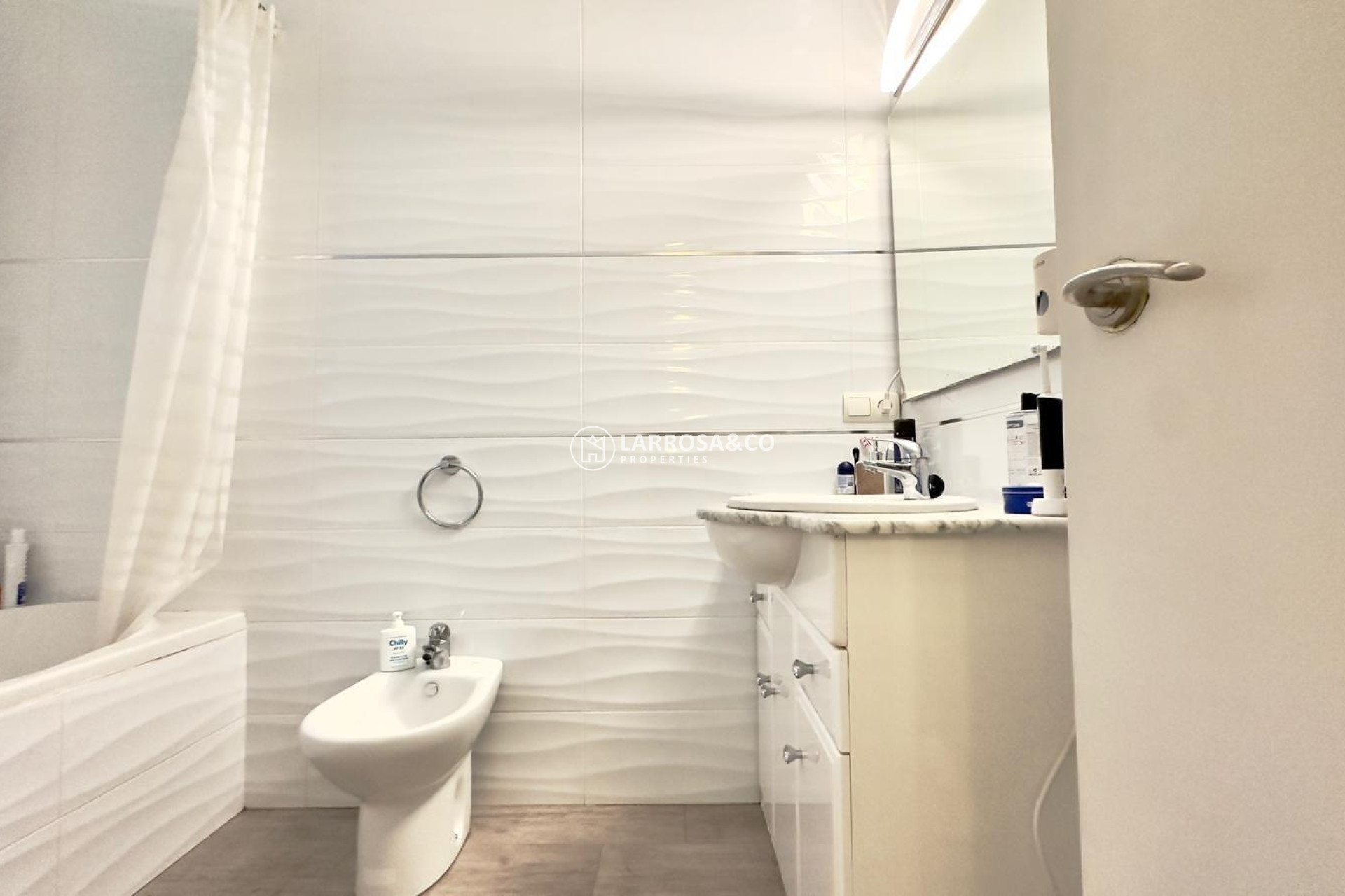 Resale - Apartment - Torrevieja - Centro