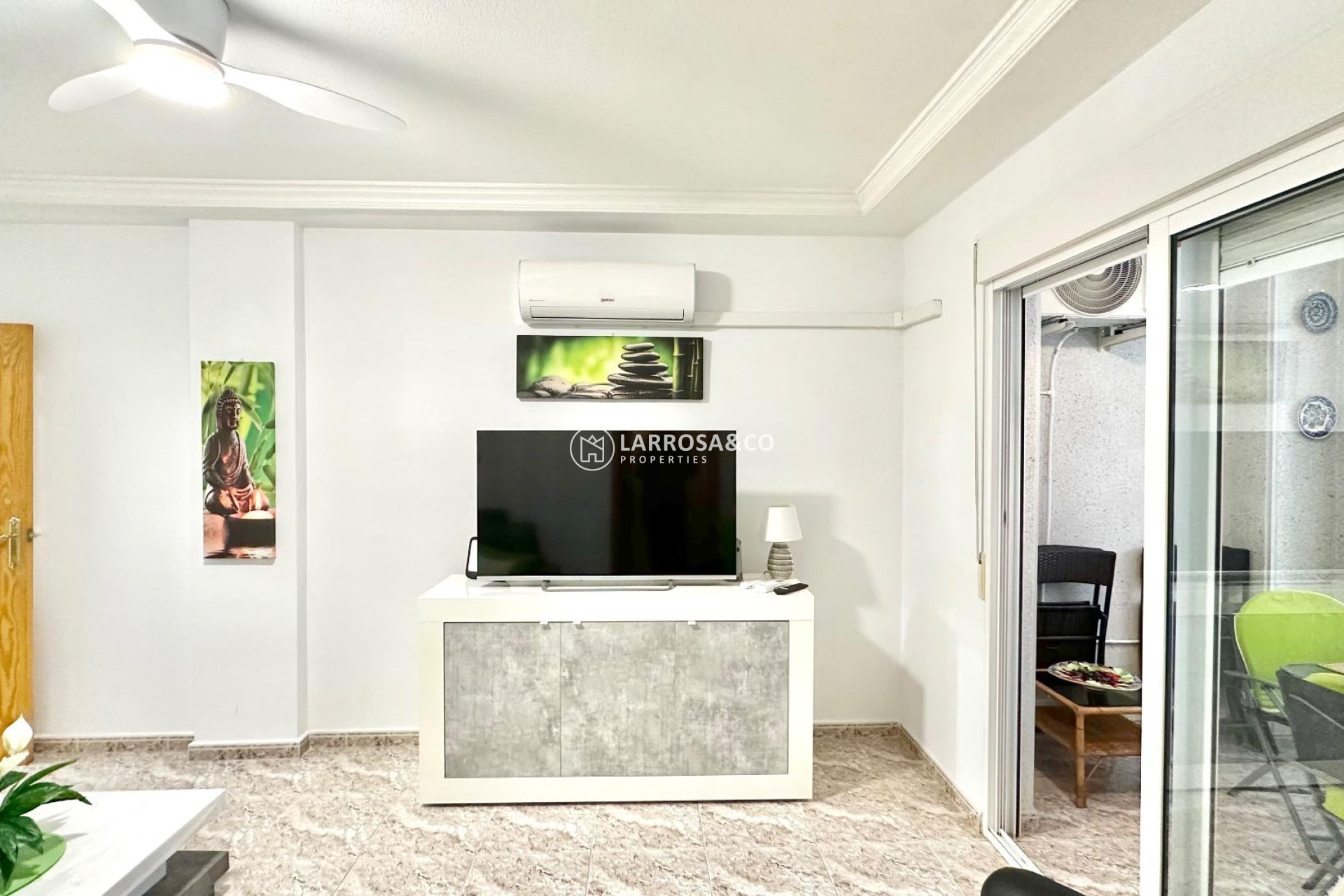 Resale - Apartment - Torrevieja - Centro