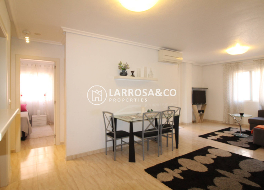 Resale - Apartment - Torrevieja - Centro
