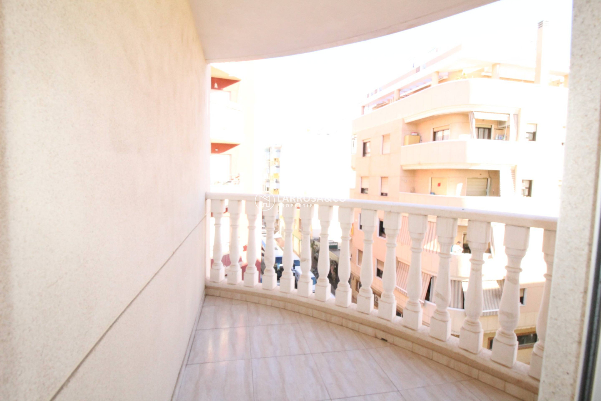 Resale - Apartment - Torrevieja - Centro