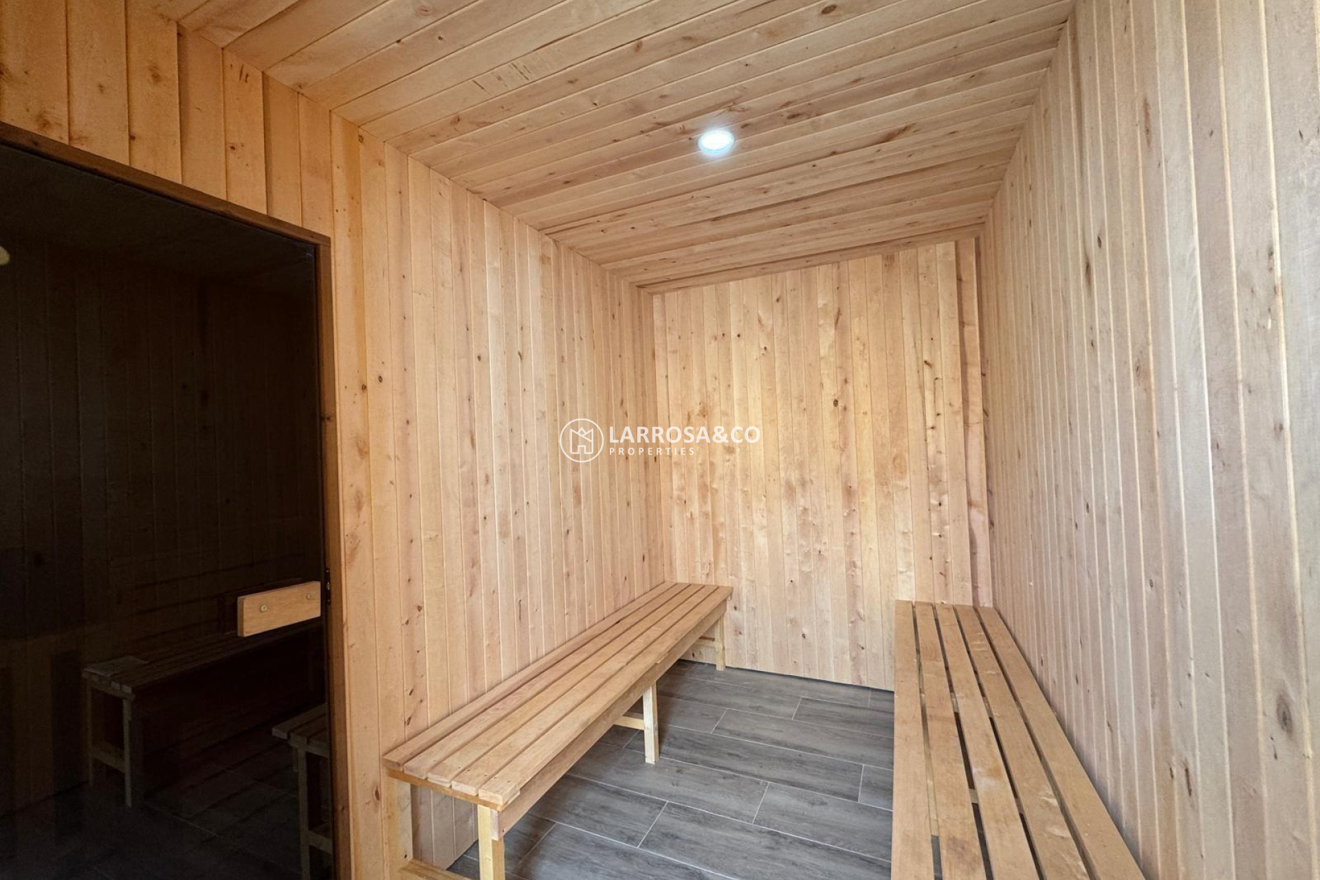 Resale - Apartment - Torrevieja - Centro