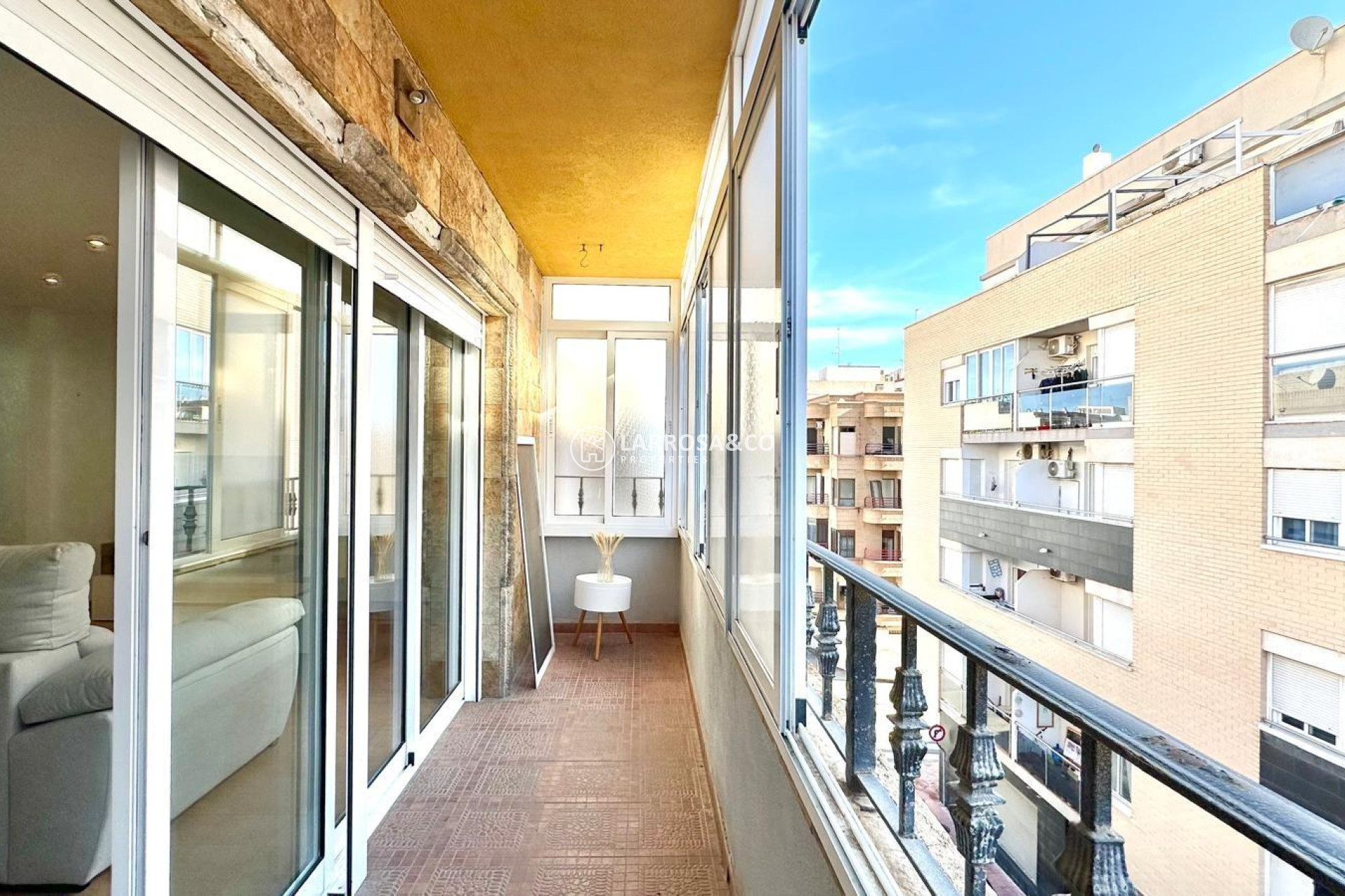 Resale - Apartment - Torrevieja - Centro