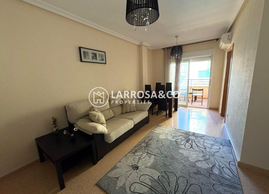 Resale - Apartment - Torrevieja - Centro