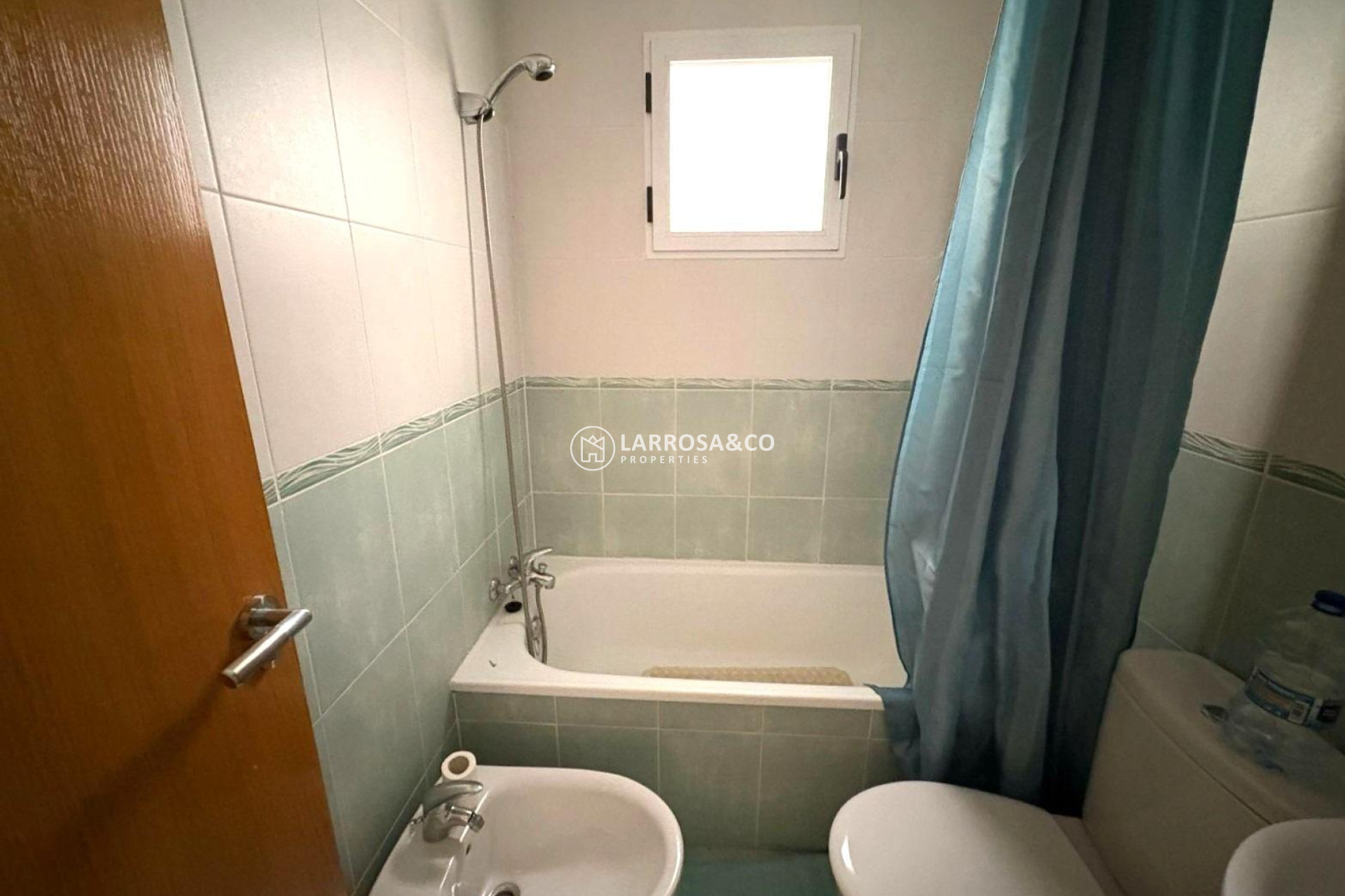 Resale - Apartment - Torrevieja - Centro