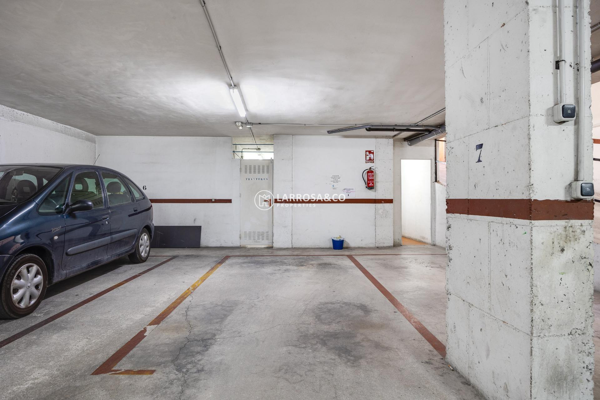 Resale - Apartment - Torrevieja - Centro