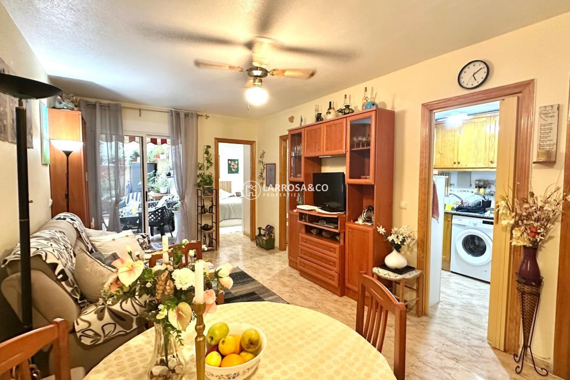 Resale - Apartment - Torrevieja - Centro