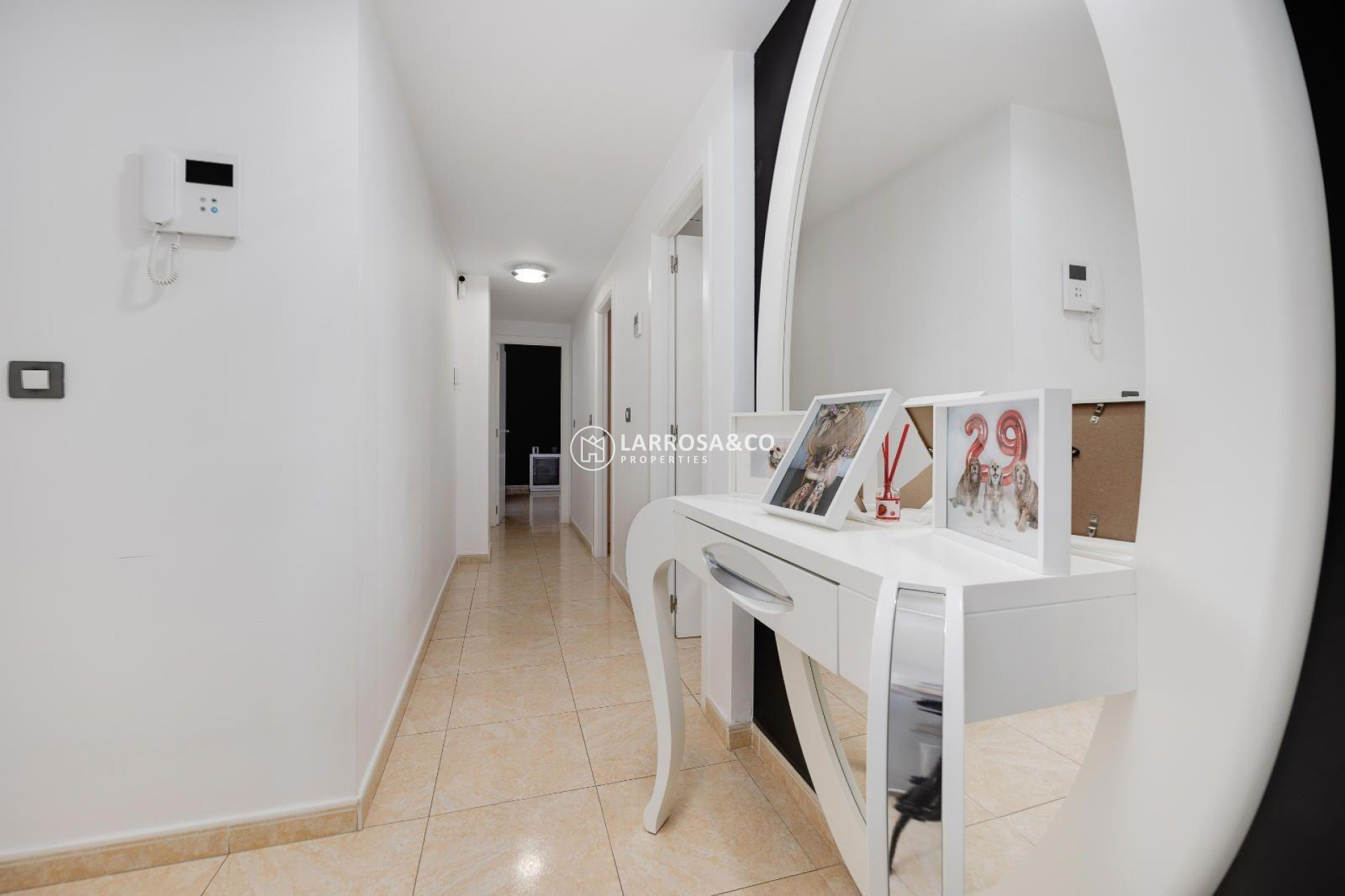 Resale - Apartment - Torrevieja - Centro
