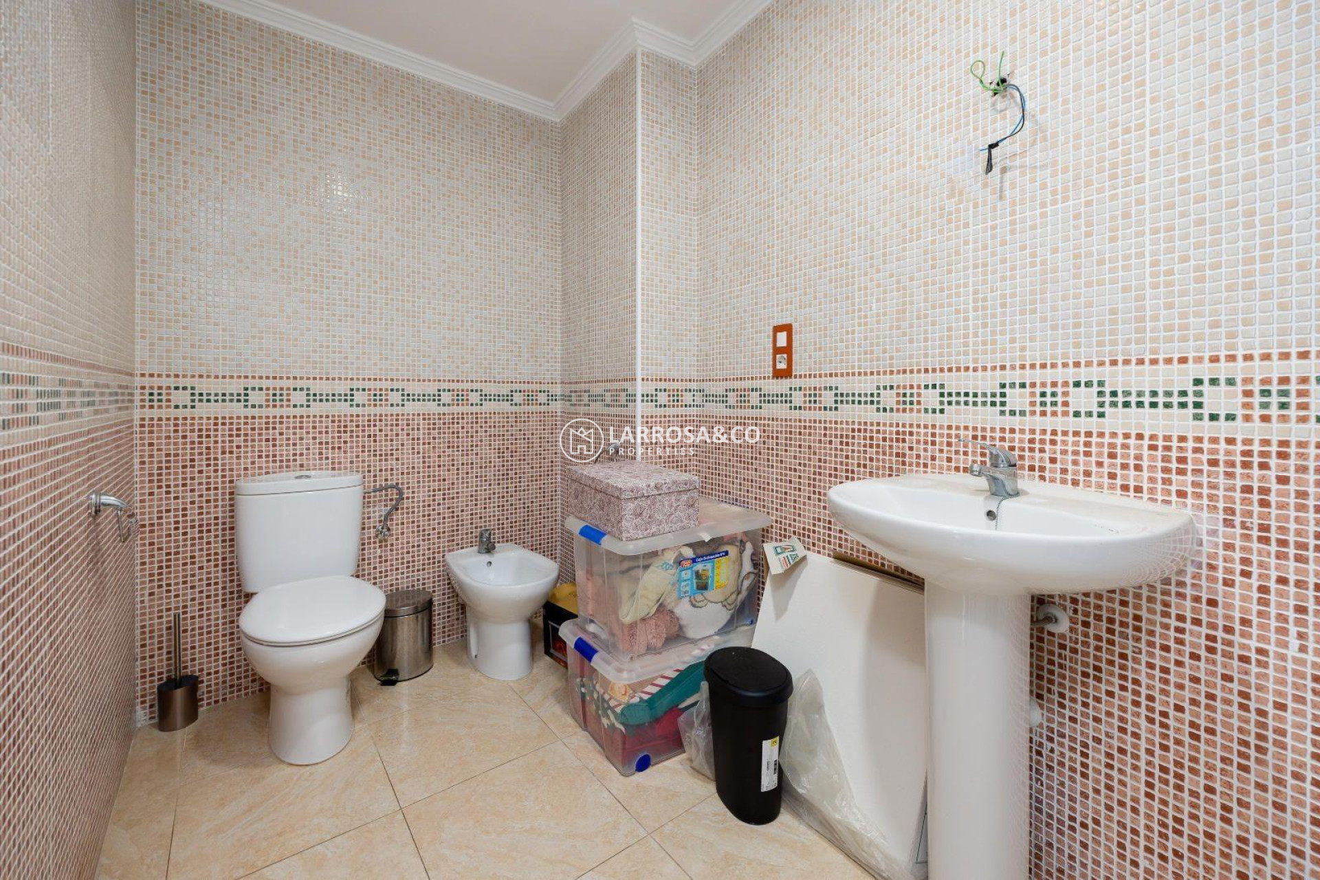 Resale - Apartment - Torrevieja - Centro